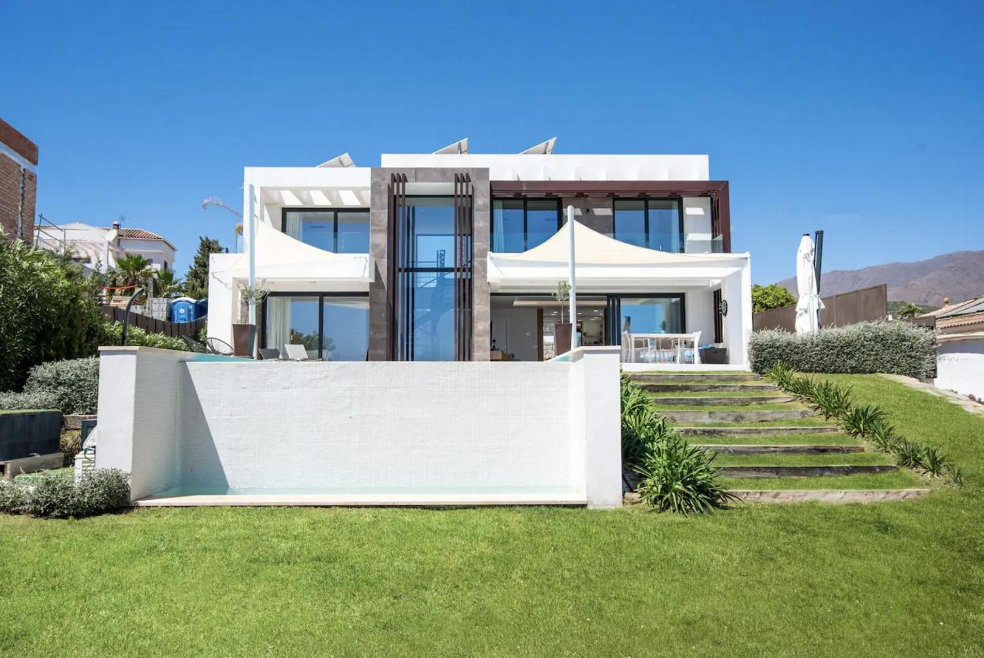 Villa Sea + Golf View With Heated Pool Rdr378