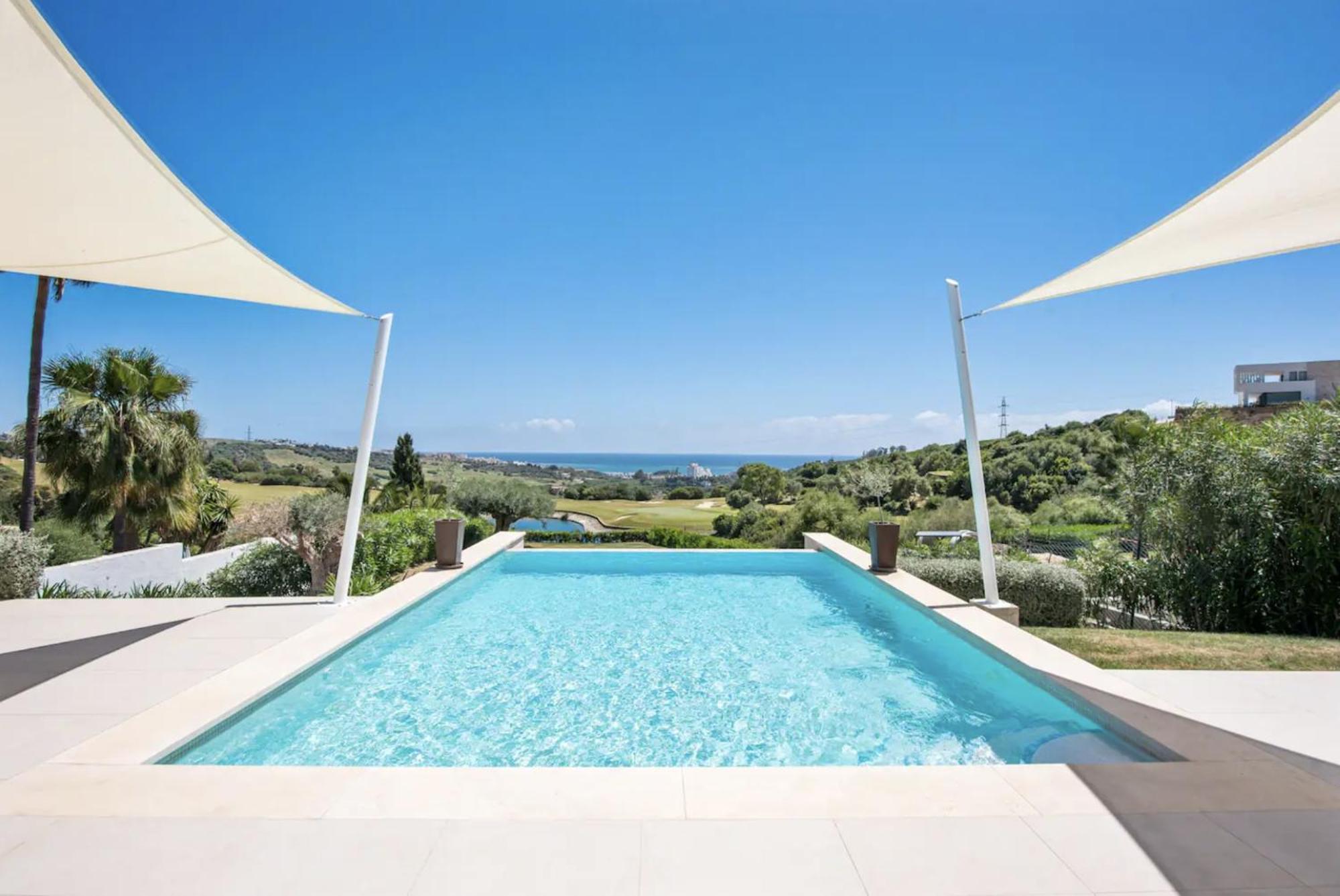 Sea + Golf View With Heated Pool Rdr378 *