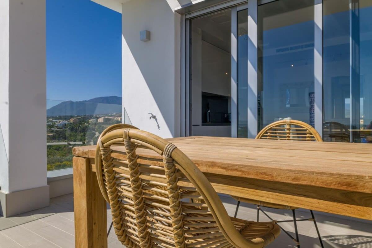 Сasa de vacaciones Contemporary Penthouse Sunset + Sea View Parking Estepona