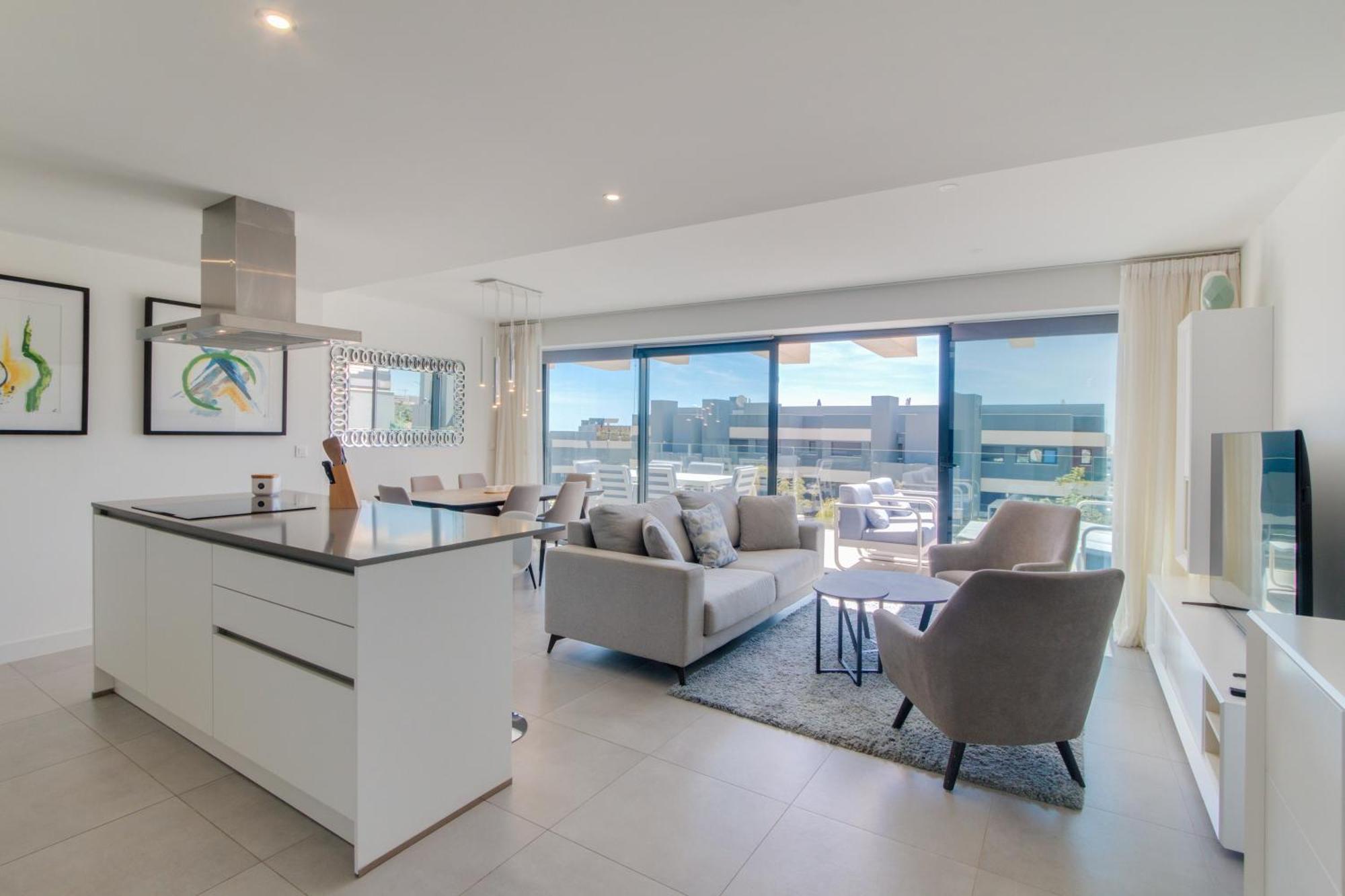 Oasis 325 First Floor Apartment