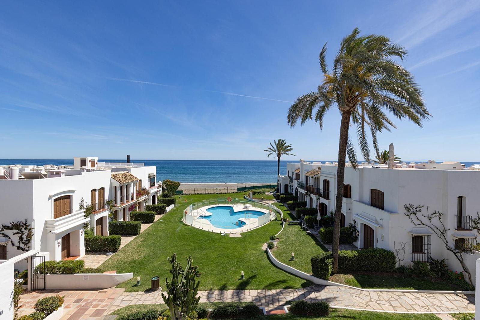Beachfront Townhouse By The Sea @ Villacana Playa!