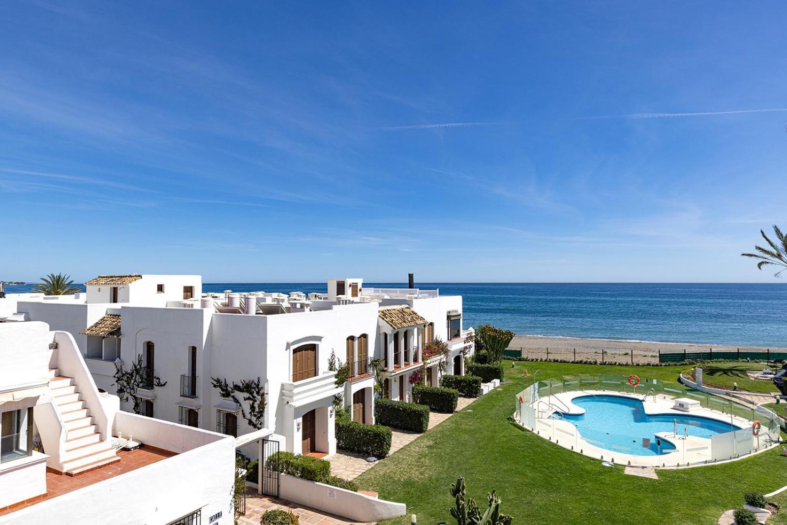 Apartamento Beachfront Townhouse By The Sea @ Villacana Playa!
