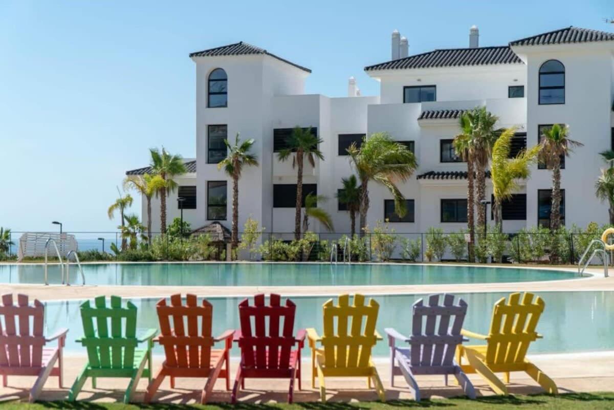 New Luxury In Family W Pools Wifi Appartement *