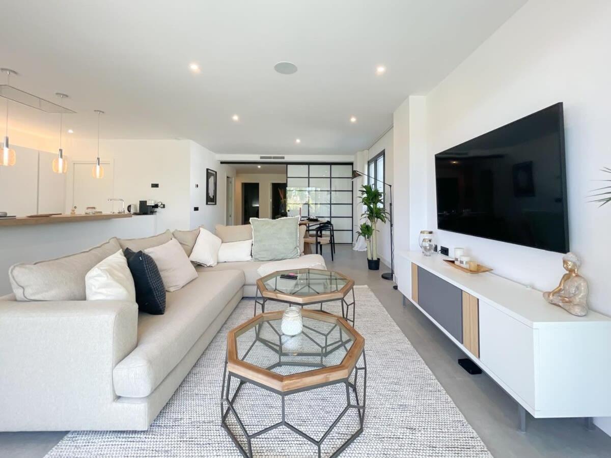 New Luxury In Family W Pools Wifi Appartement *