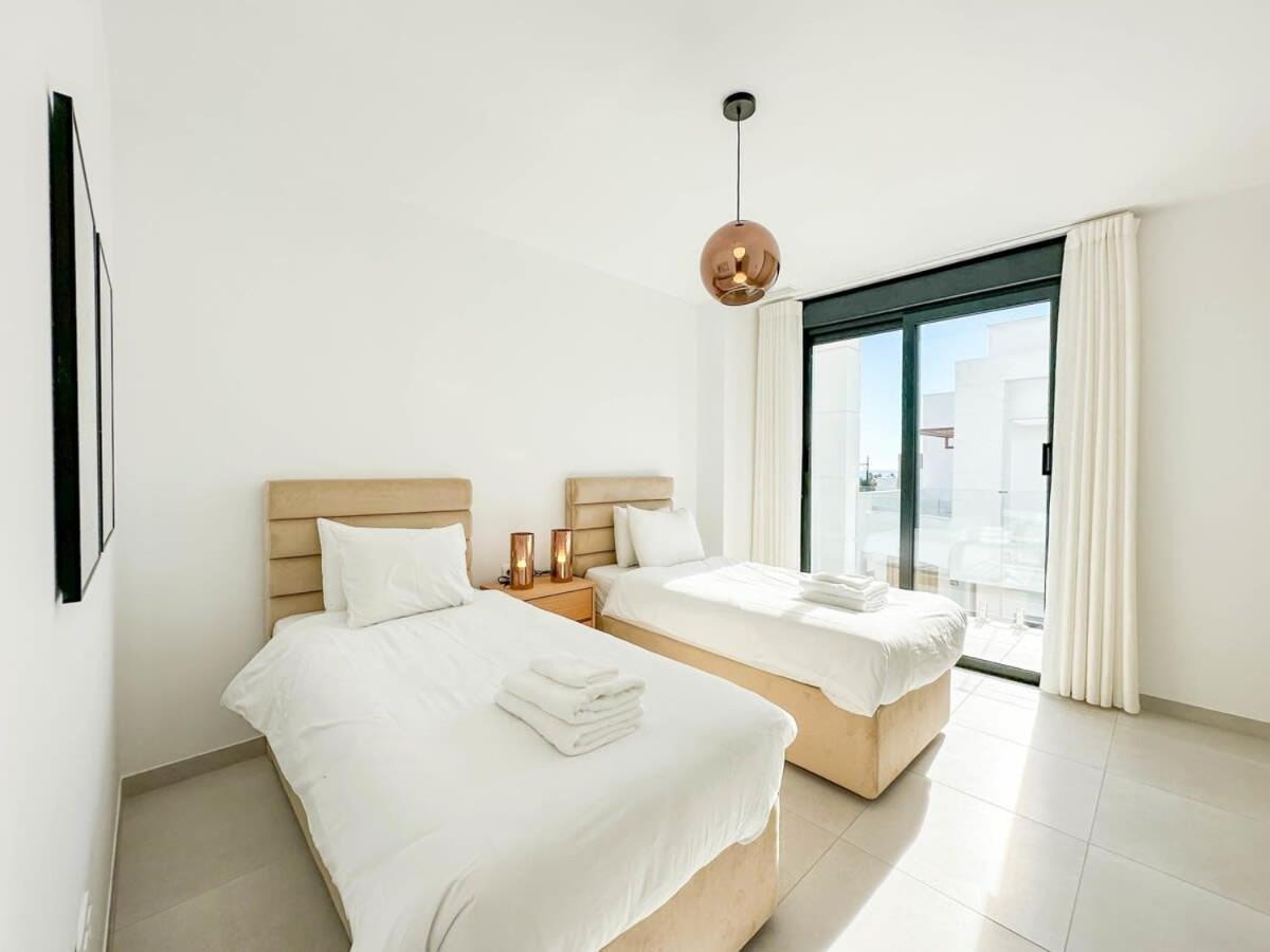 Rooftop Jacuzzi Pools Modern Wifi Townhouse Apartment Estepona