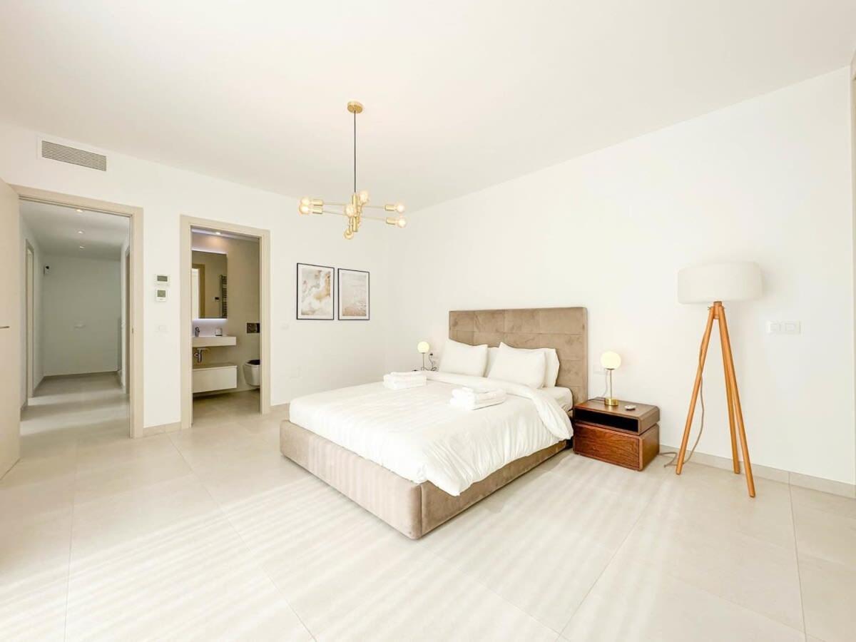 Rooftop Jacuzzi Pools Modern Wifi Townhouse Estepona