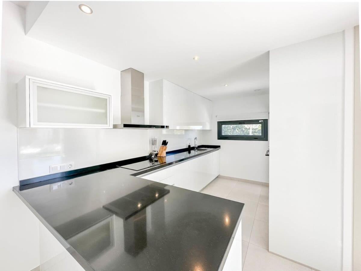 Apartment Rooftop Jacuzzi Pools Modern Wifi Townhouse Estepona