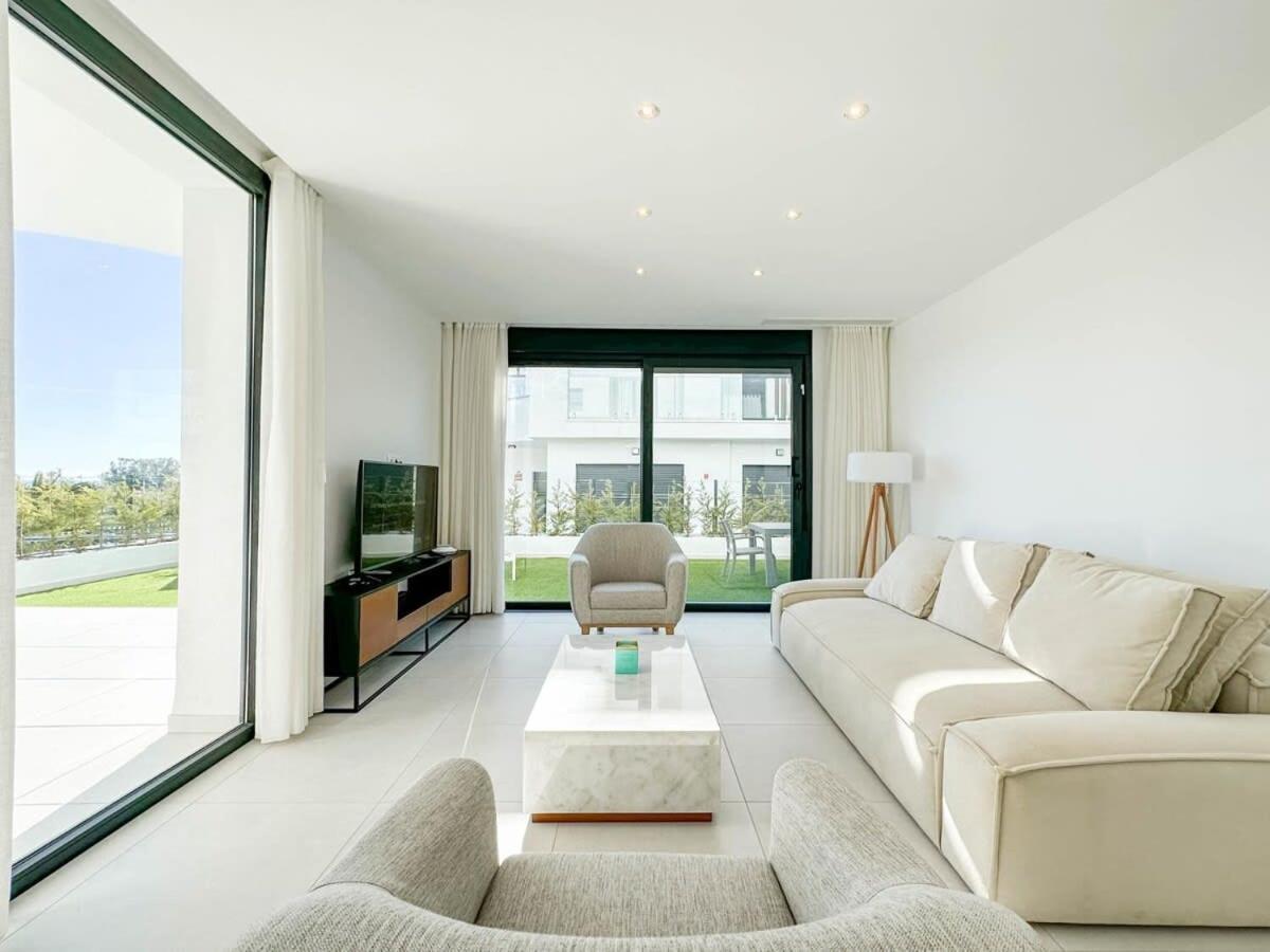 Rooftop Jacuzzi Pools Modern Wifi Townhouse