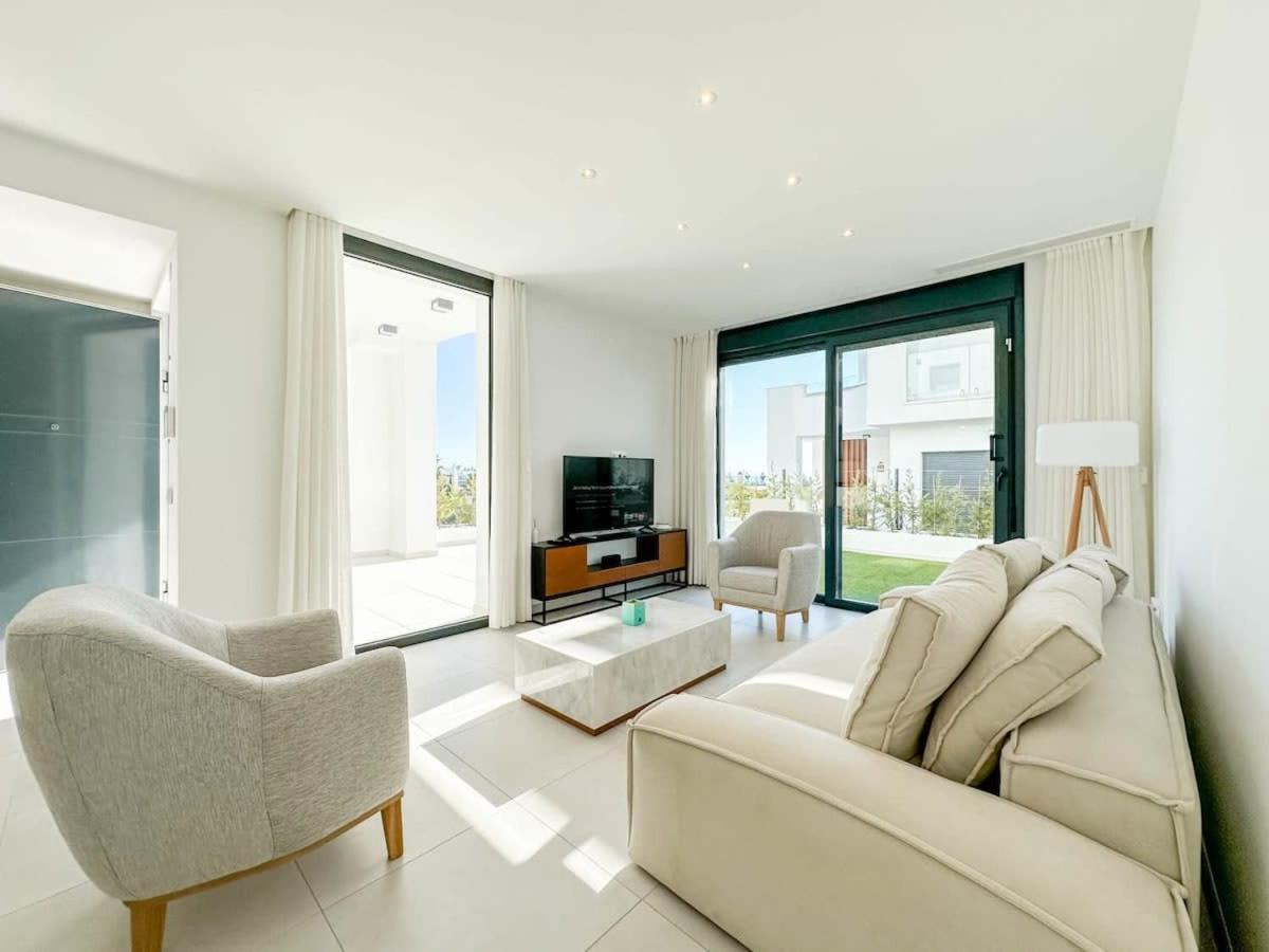 Rooftop Jacuzzi Pools Modern Wifi Townhouse Estepona
