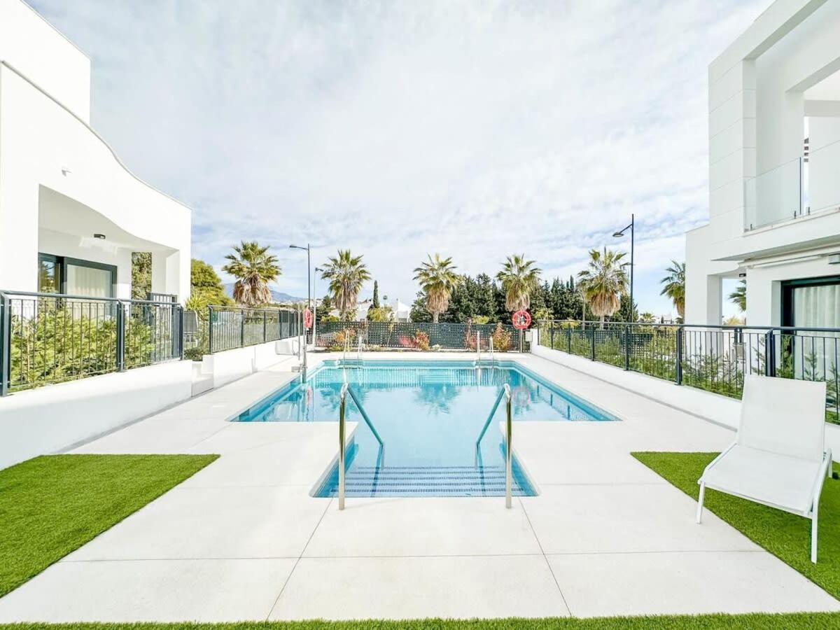 Rooftop Jacuzzi Pools Modern Wifi Townhouse Estepona