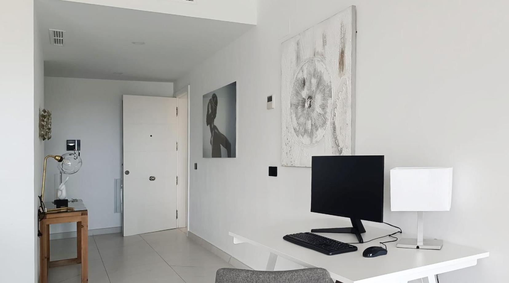 2 Bedroom Ground Floor @ Hills! Apartamento Estepona