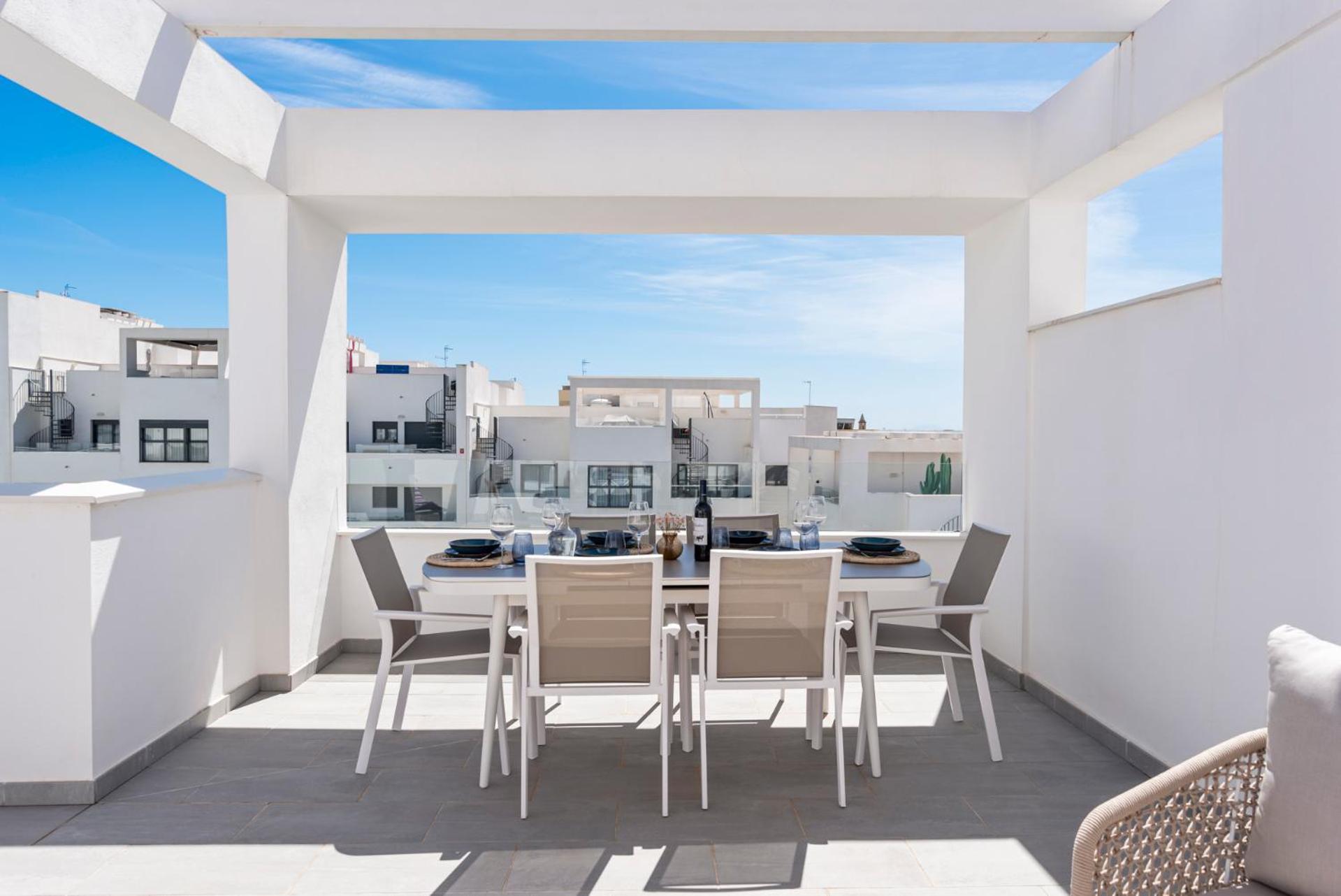 Bella Penthouse Apartamento Estepona