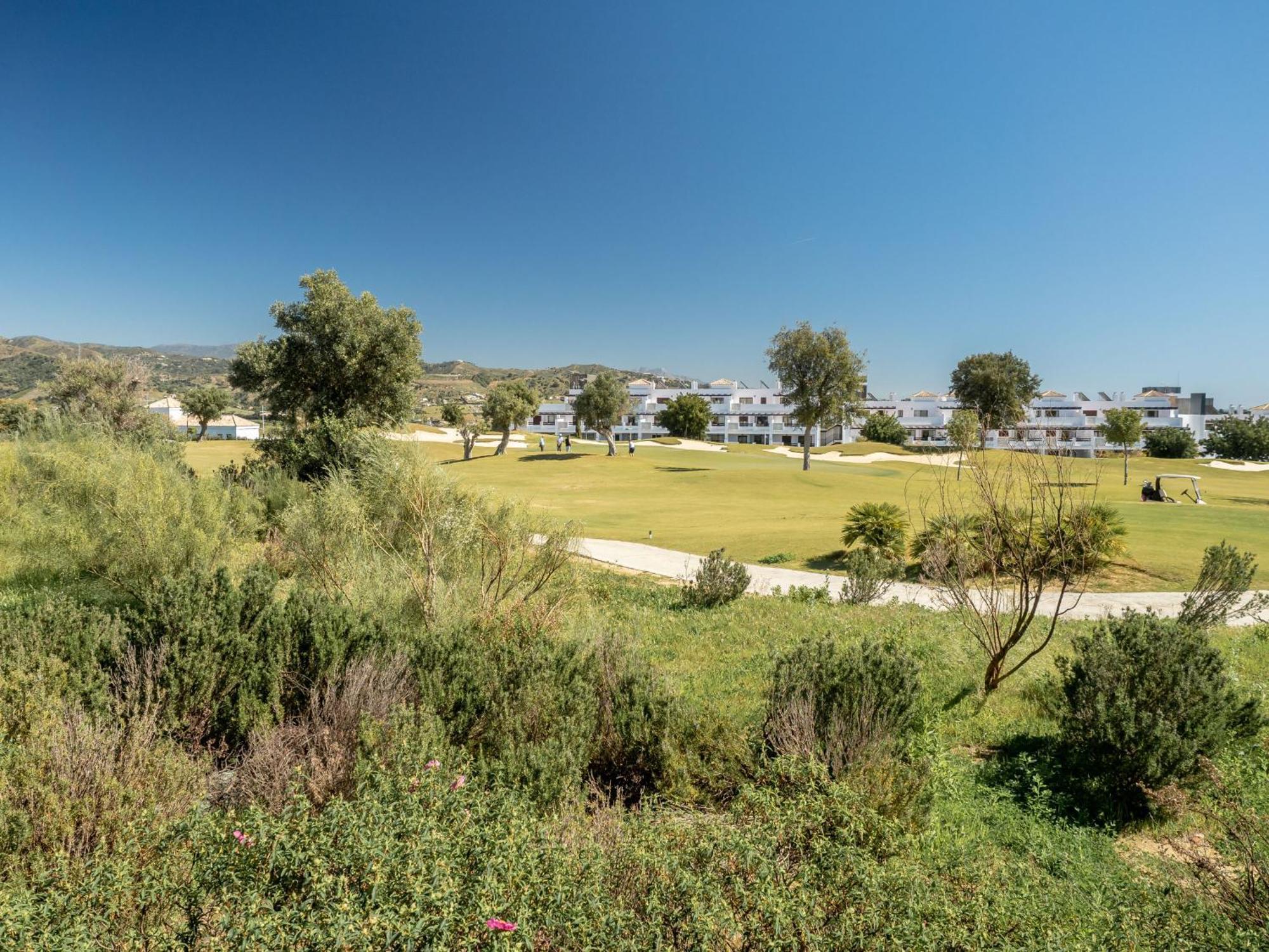2275-superb New On Valle Romano, Golf View