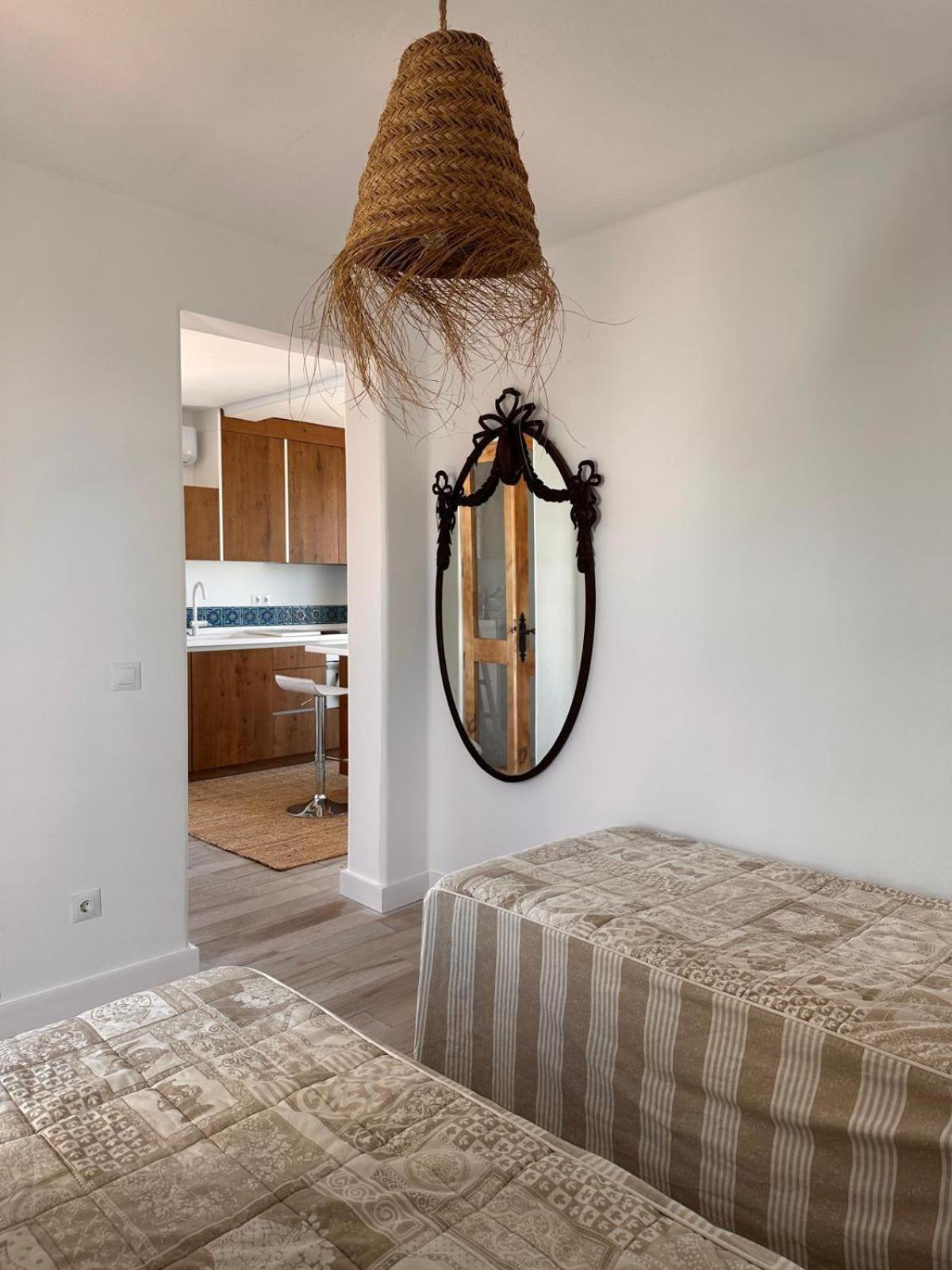 - Primera Linea De Playa Y Solarium Jo3 Estepona