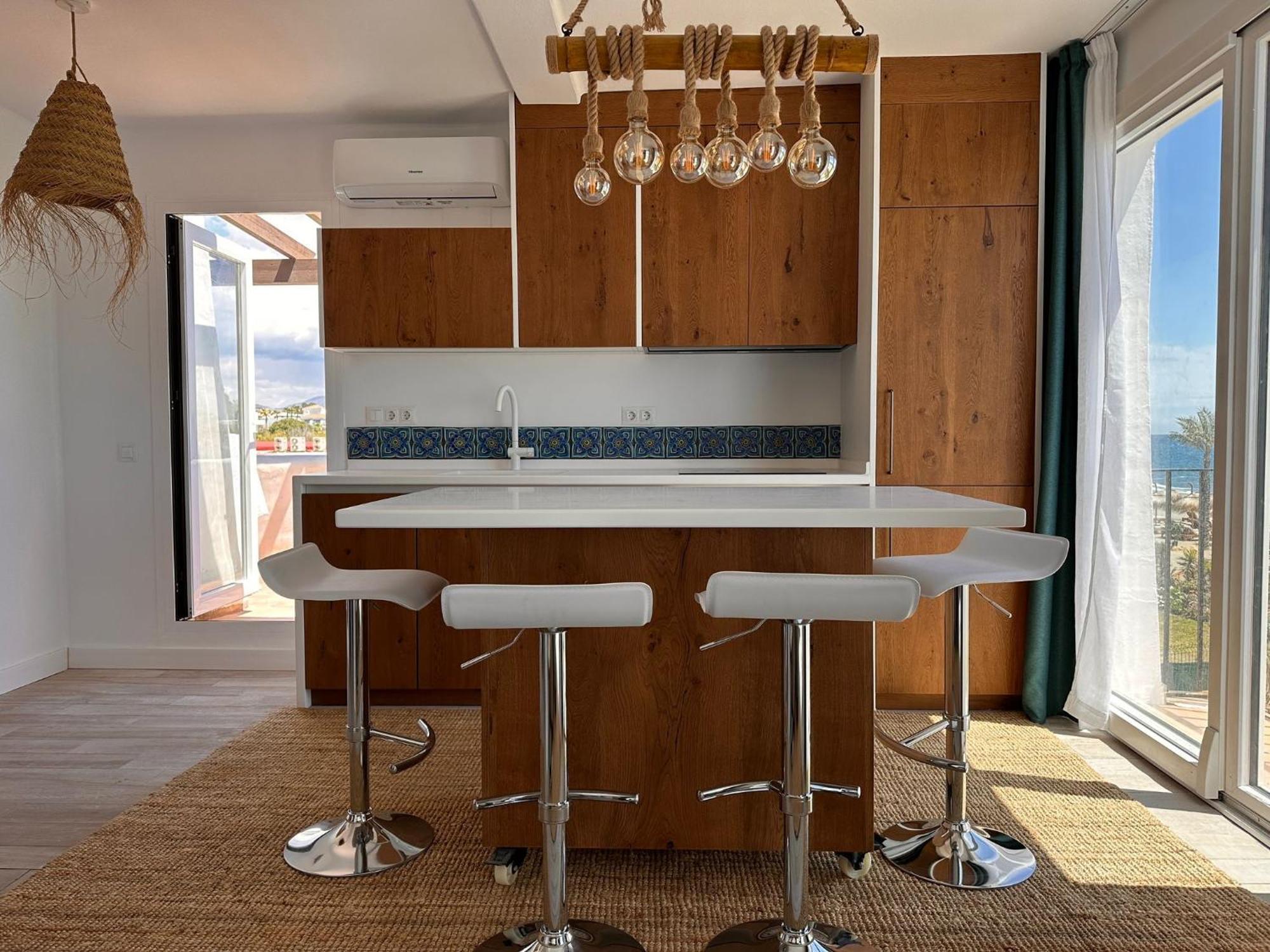 Apartment - Primera Linea De Playa Y Solarium Jo3 *