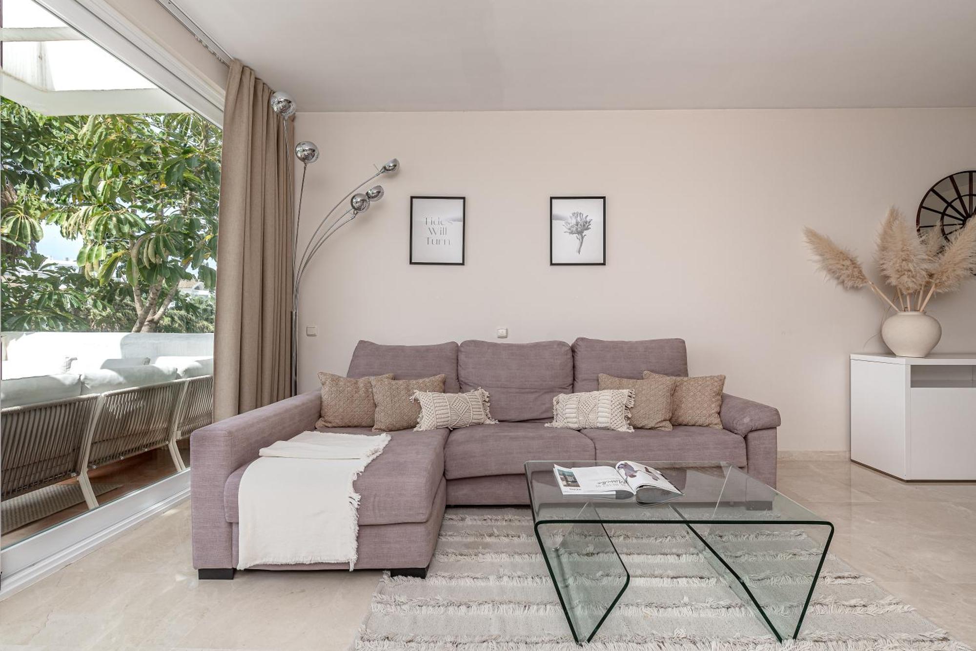 Appartement Paradise Lagoon Alcazaba By Hostlovers