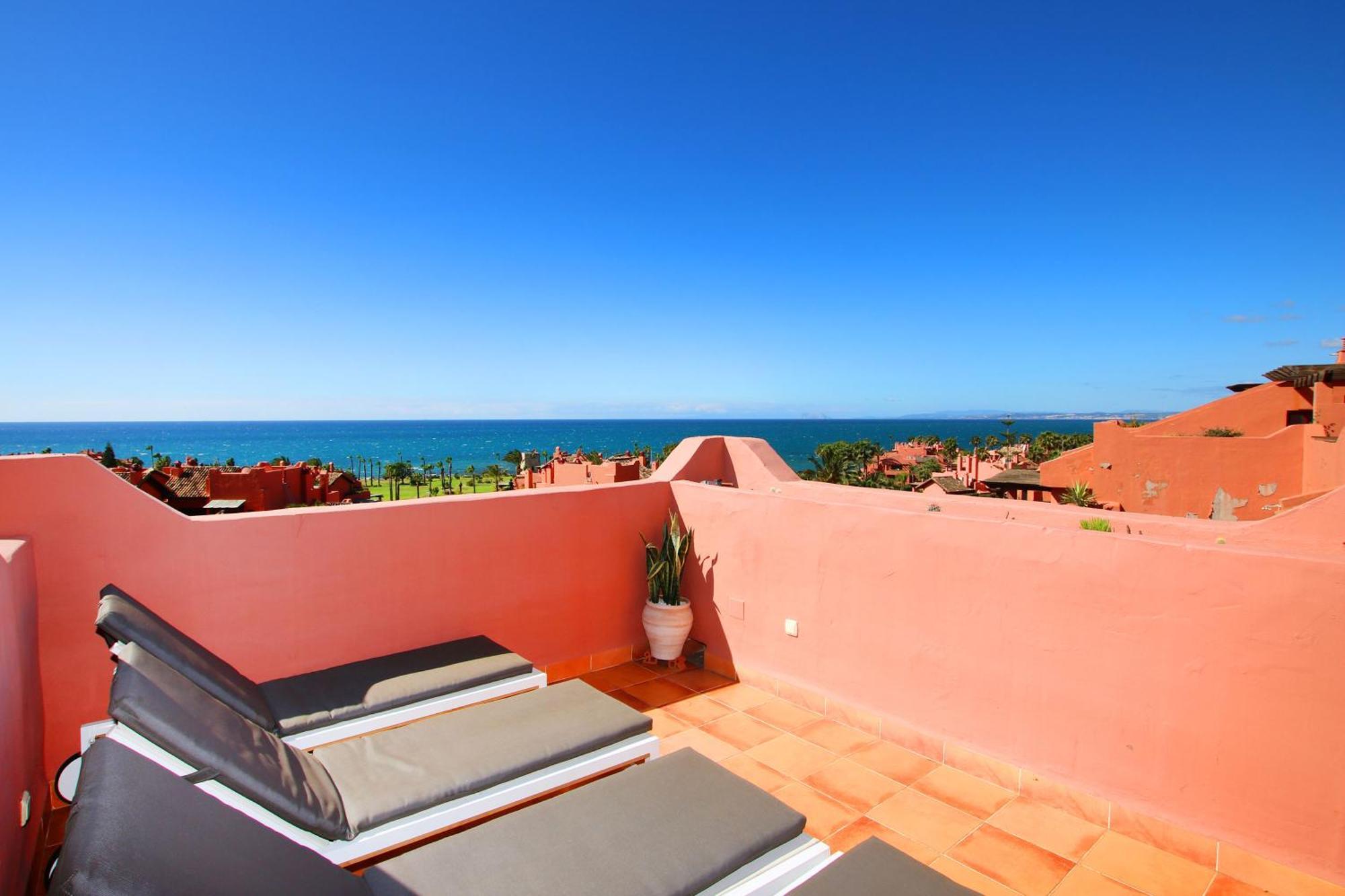 Appartement Luxury 3 Bed Duplex Penthouse, 3 Mins Walk To The *