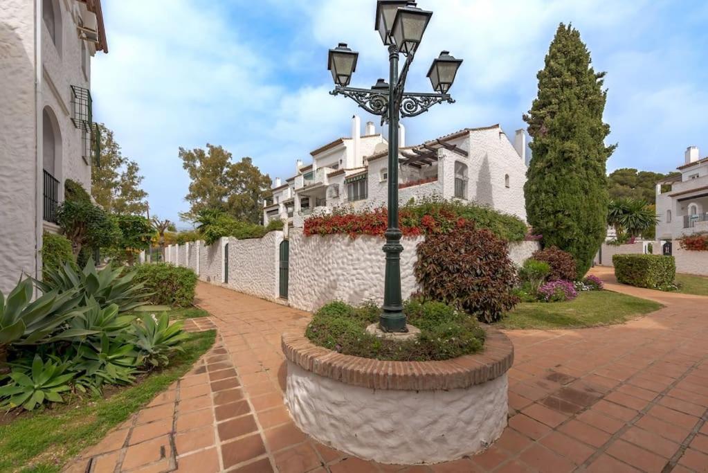 Apartment Lovely Benavista Walk To Rdr361