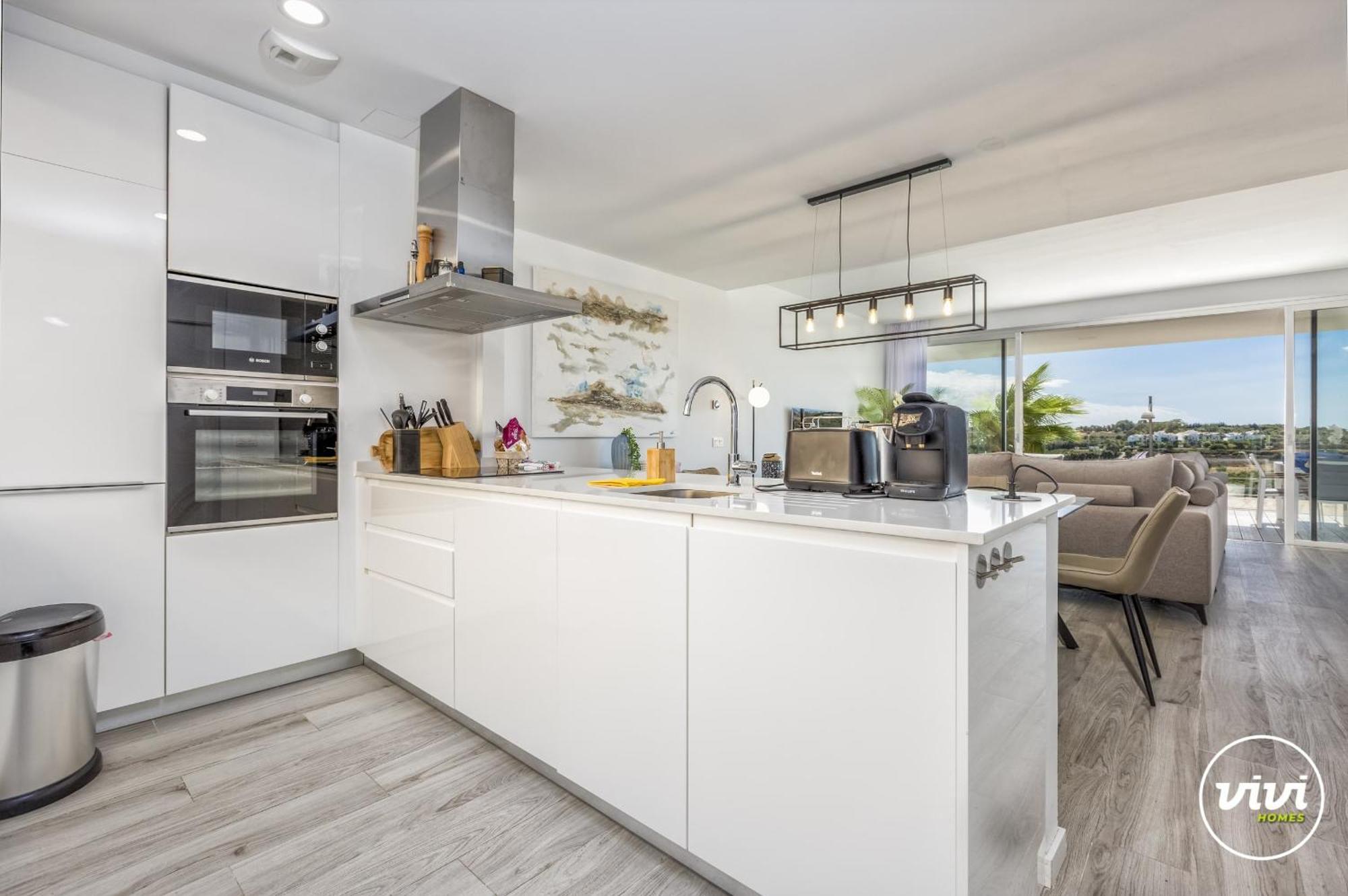 Holiday home Vivi Homes - Lima Pool, Sunny Terrace & Estepona