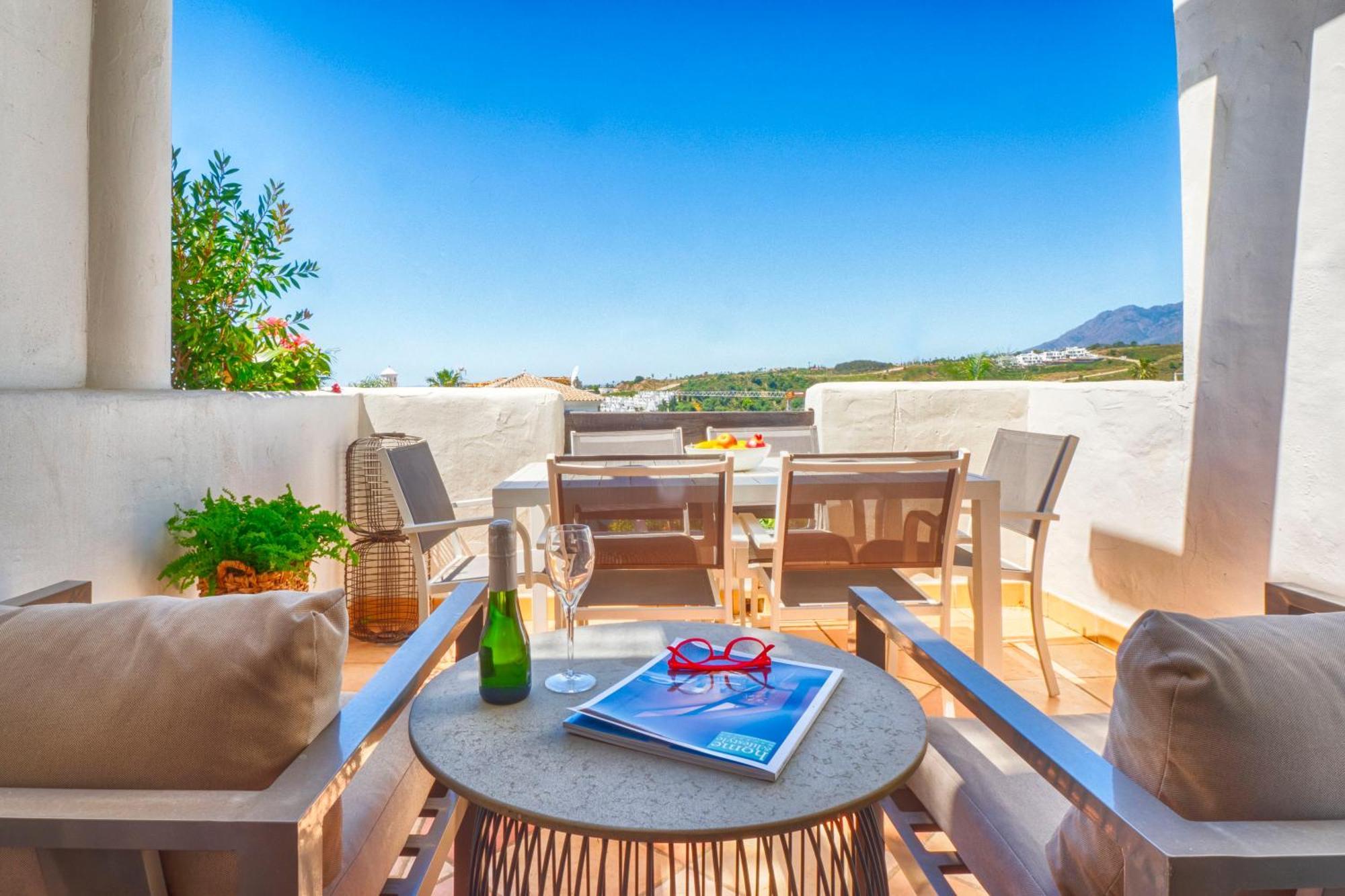 Apartment Sunset Golf Penthouse - Happy Estepona