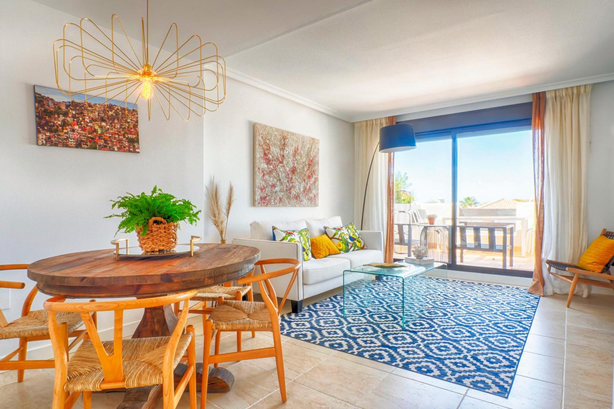 Sunset Golf Penthouse - Happy Estepona