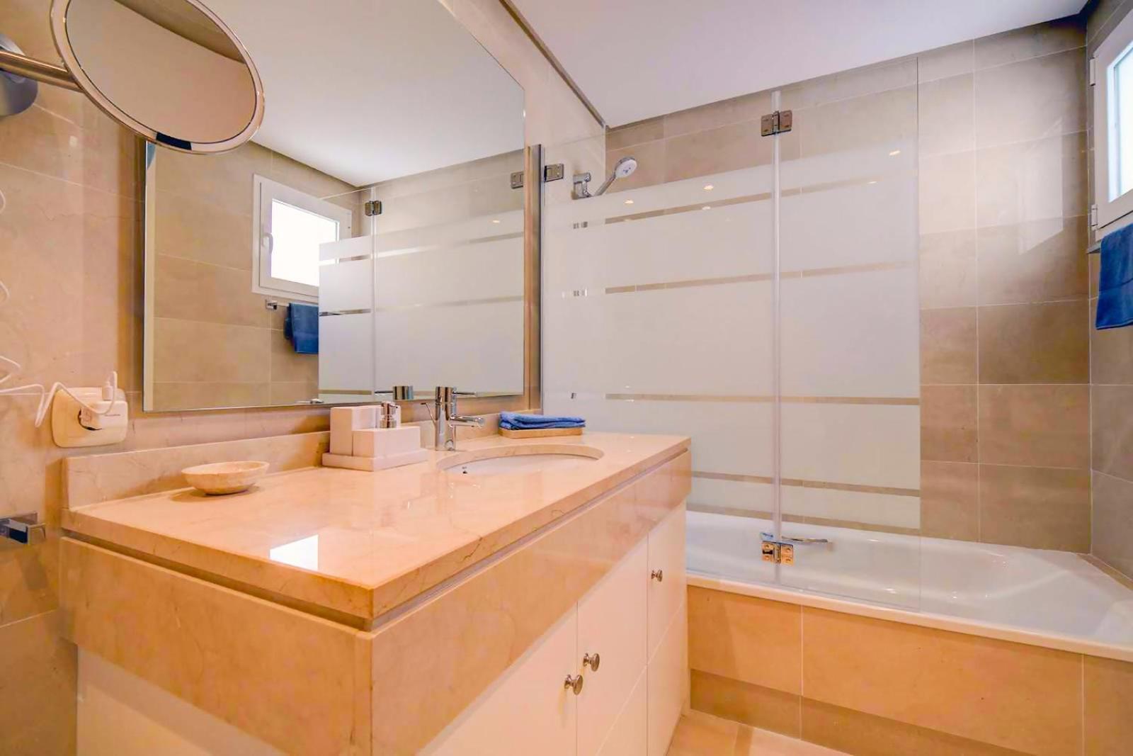 Luxury Penthouse Alcazaba Lagoon 521 Ehhouse * Estepona