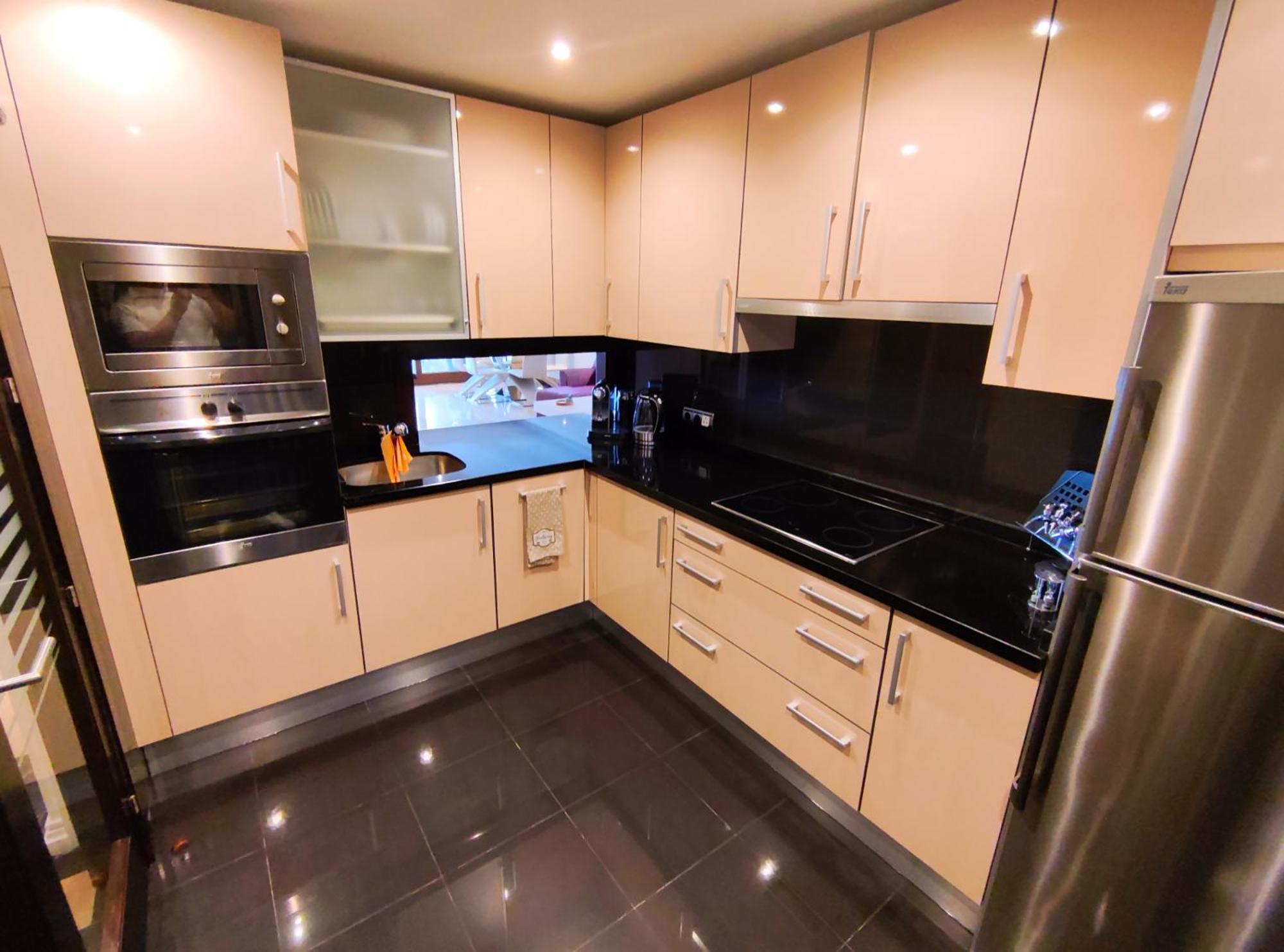 Luxury 2 Bedrooms Private Heated Pool Ehhouse *