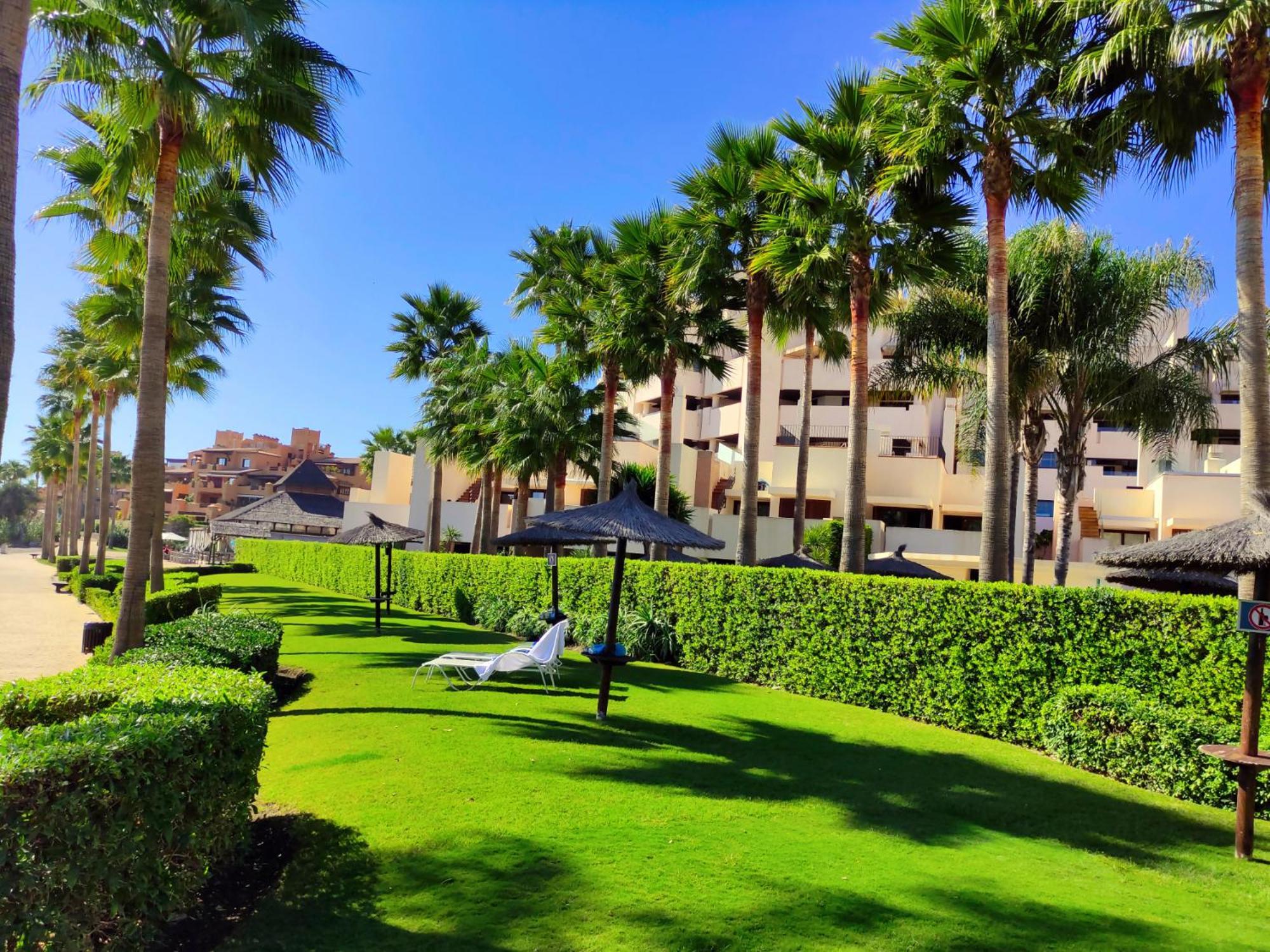 Luxury 2 Bedrooms Private Heated Pool Ehhouse