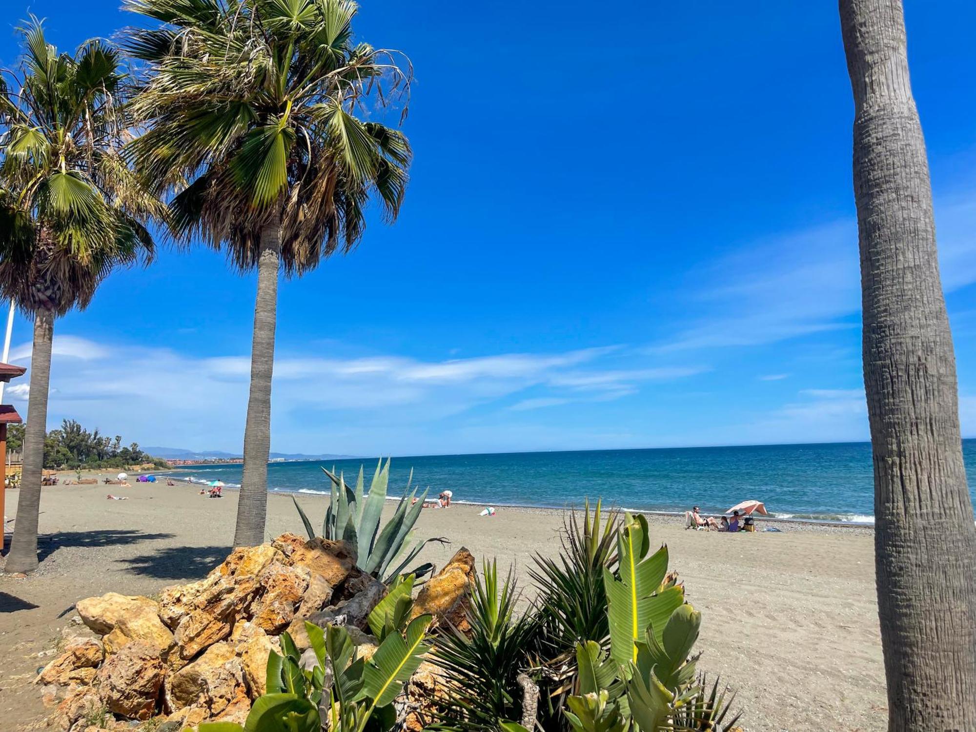 Modern With Terrace - 2 Min From The Estepona