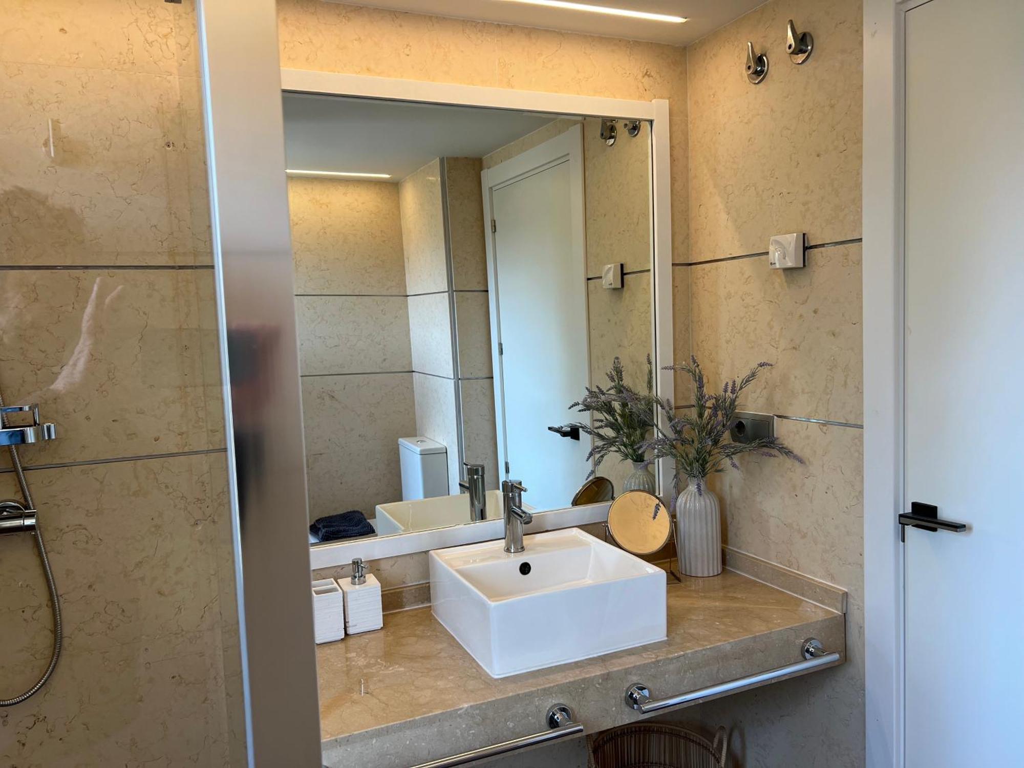 Appartement Impresionante De Lujo Con Jardin