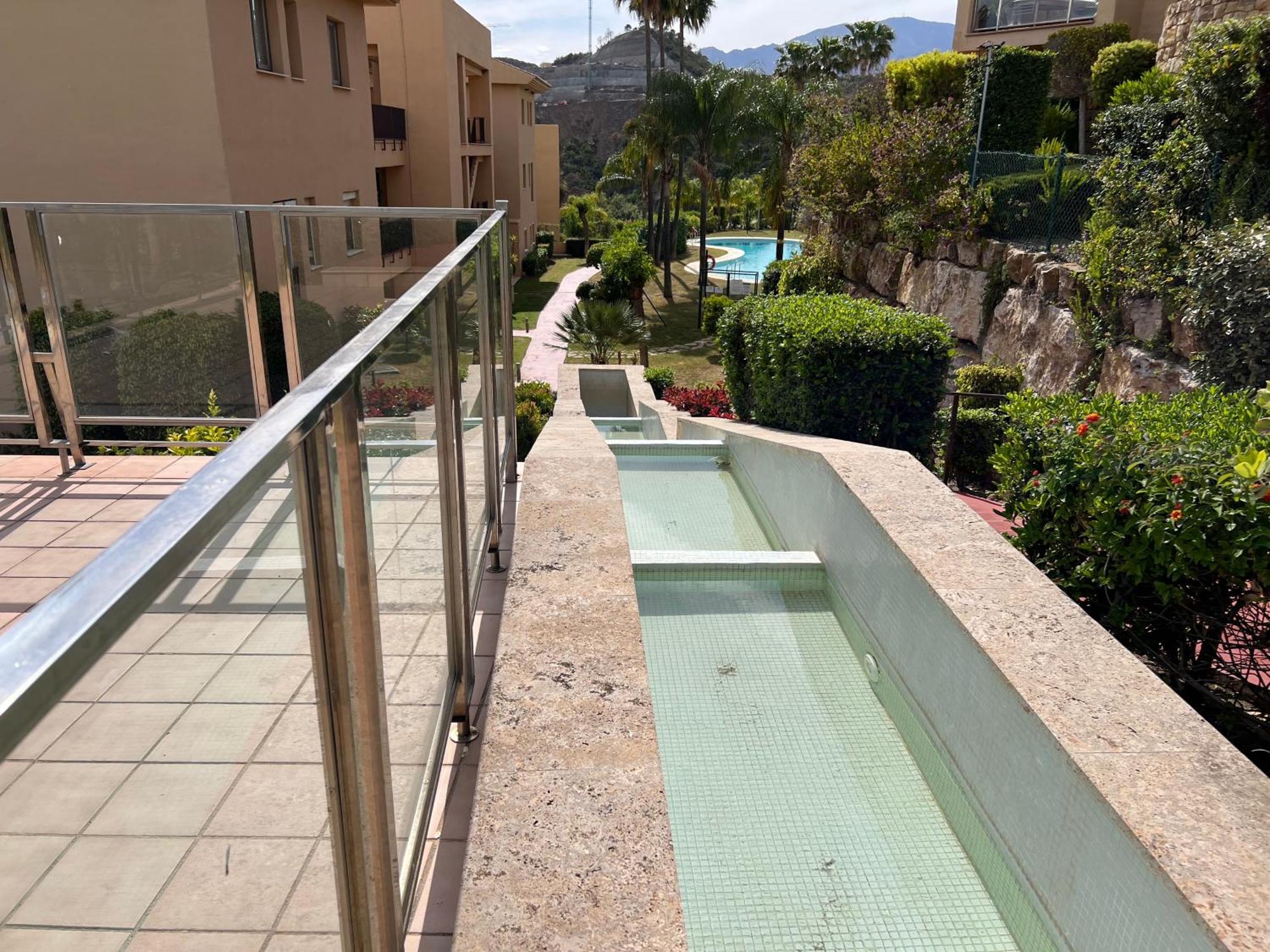 Impresionante De Lujo Con Jardin Appartement Estepona