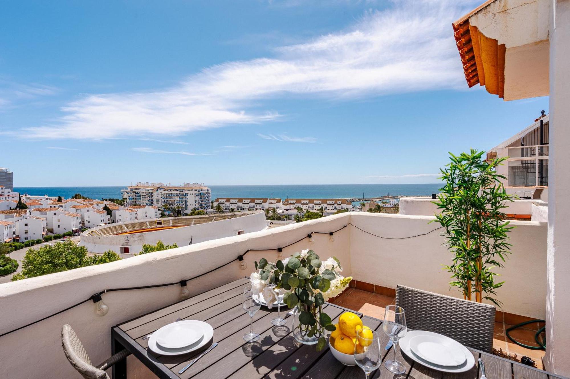 Apartment 34 Rooftop Sea Views *