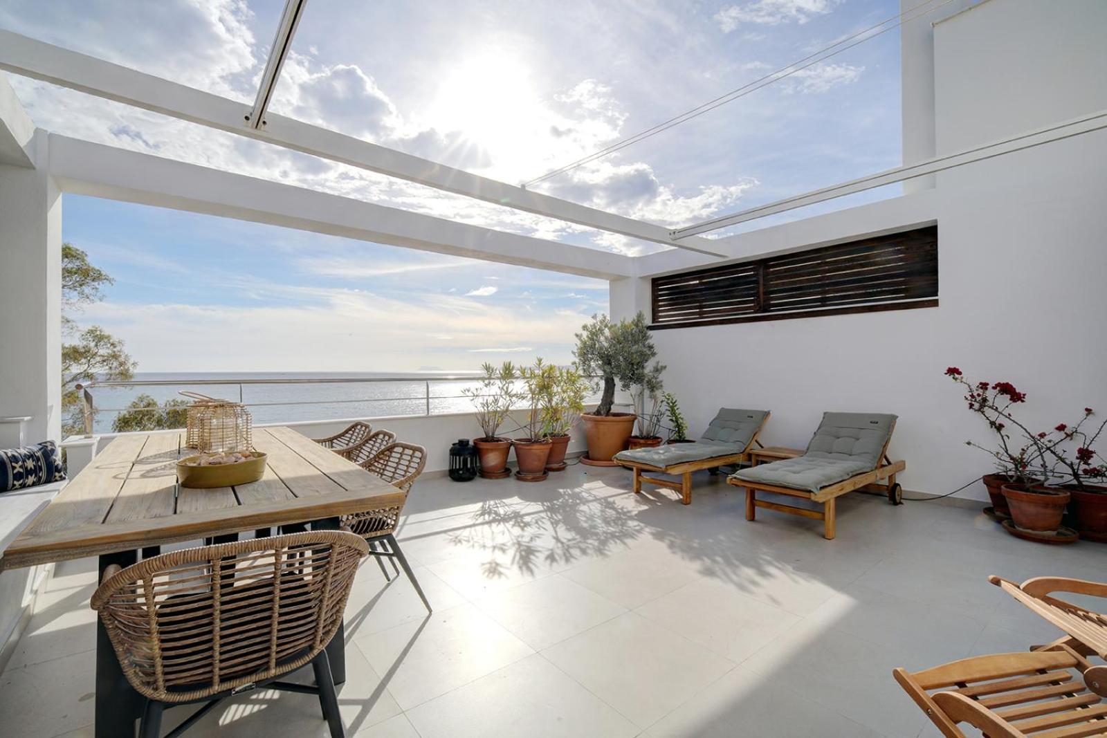 Jacaranda - Big Terrace & Swimming Pool