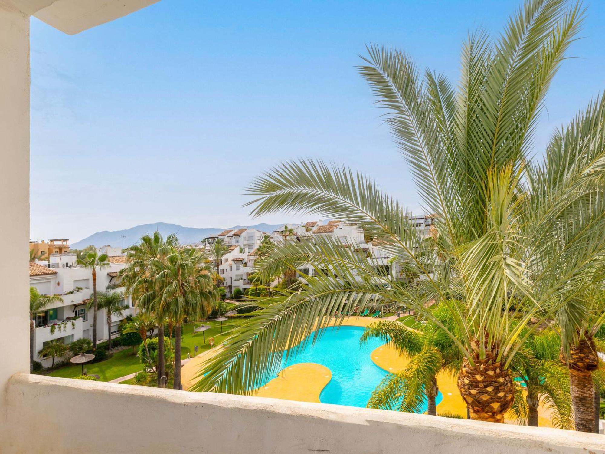 Saladillo - In Free Wifi * Estepona