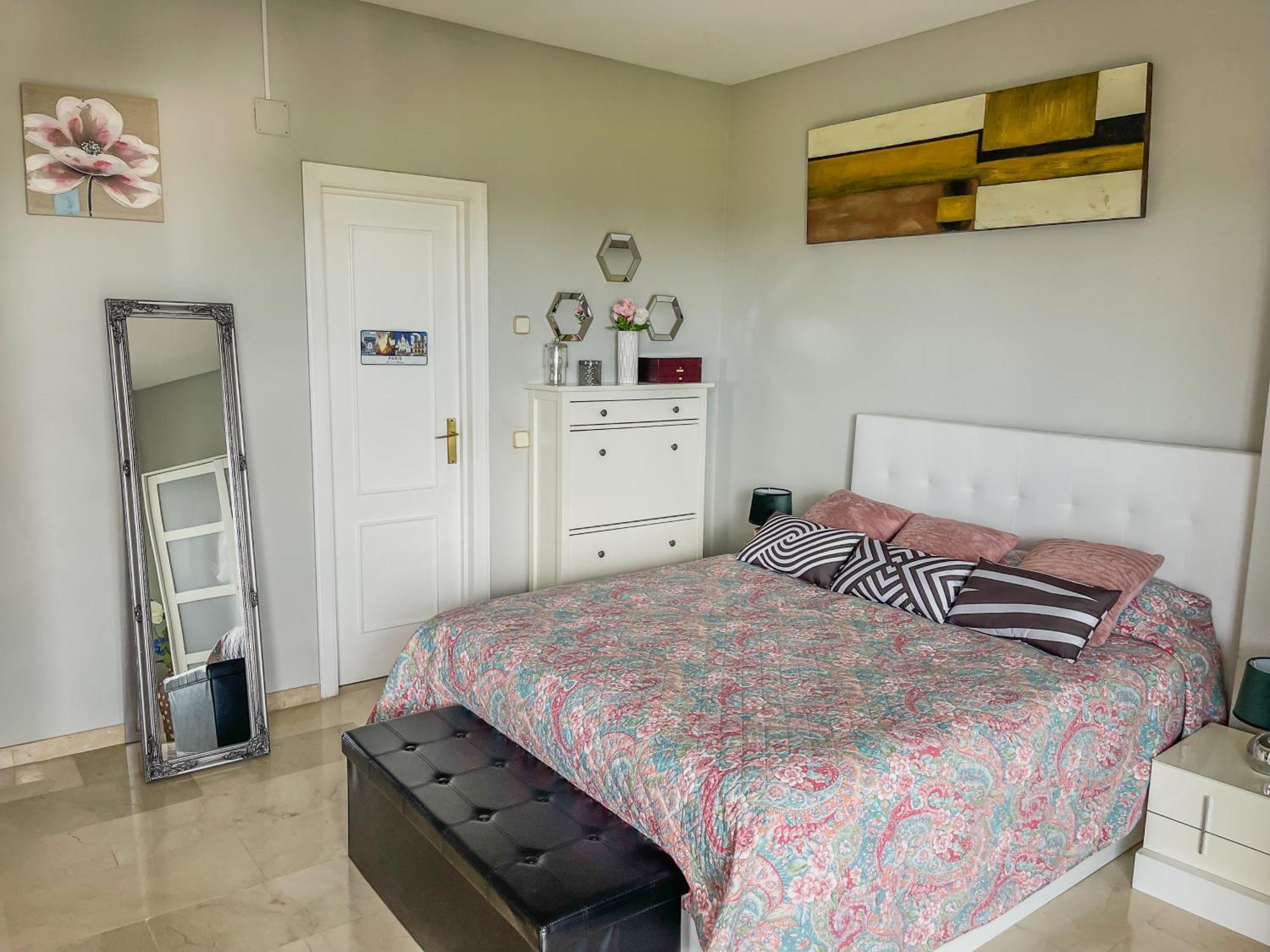 Modern With Terrace - 2 Min From The Estepona