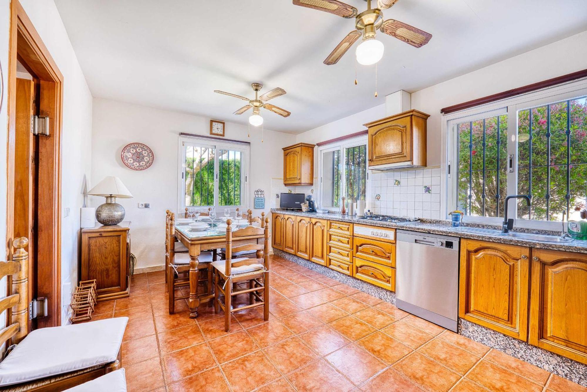 1106 Marbella Large Family Estepona