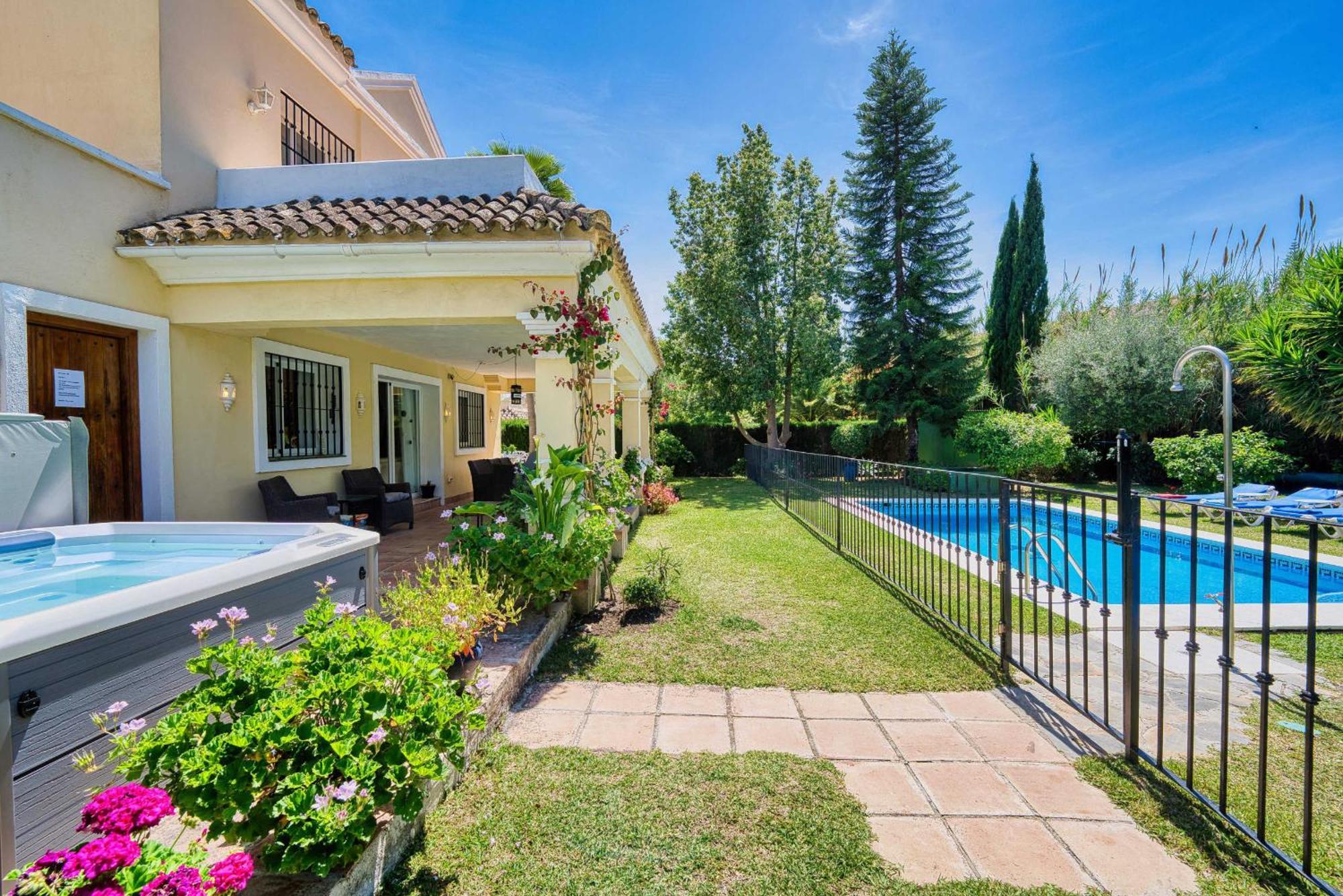 Pousada 1106 Marbella Large Family