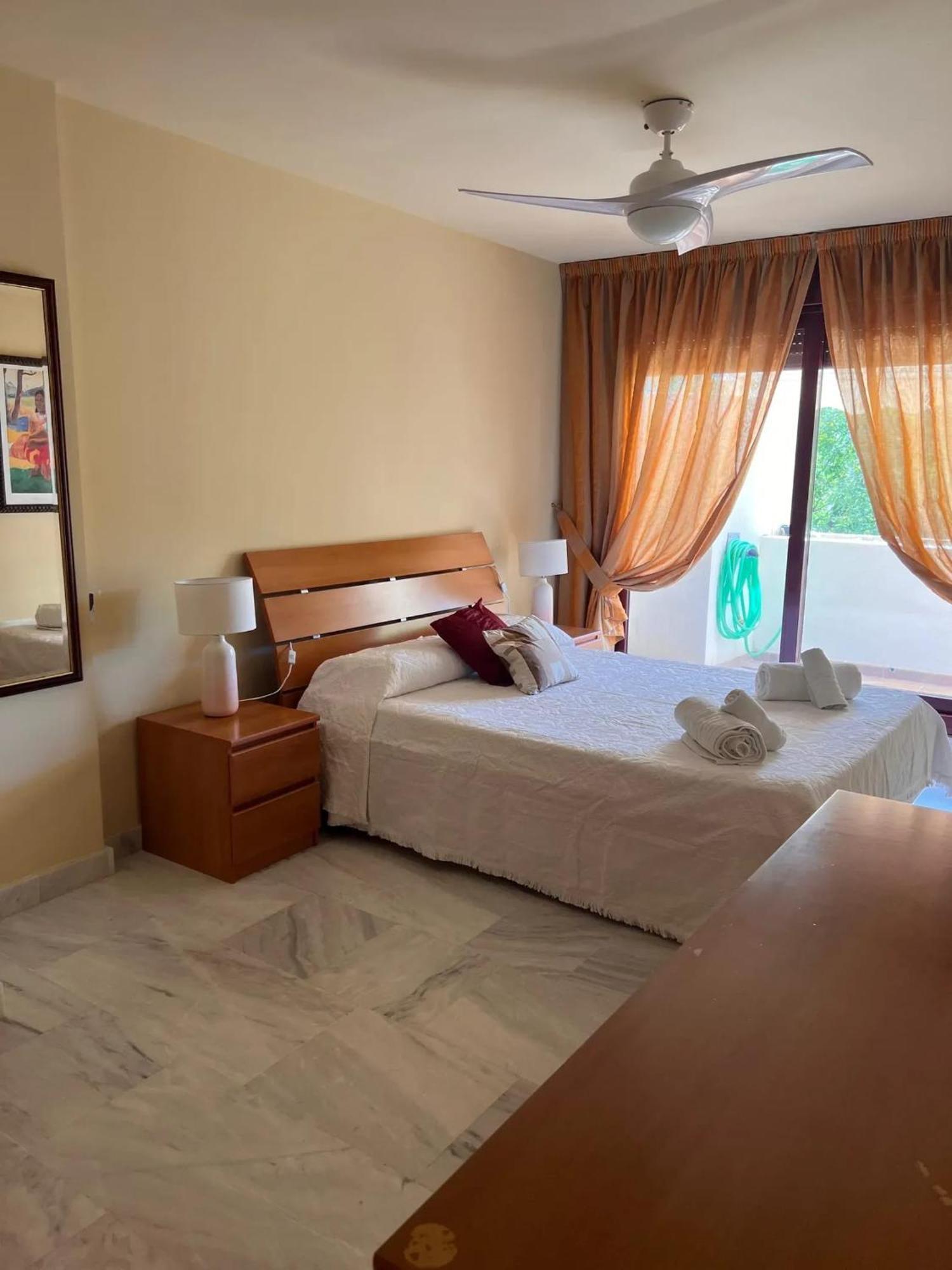 Elegant In Benahavis With Shared Pool 100 M² *