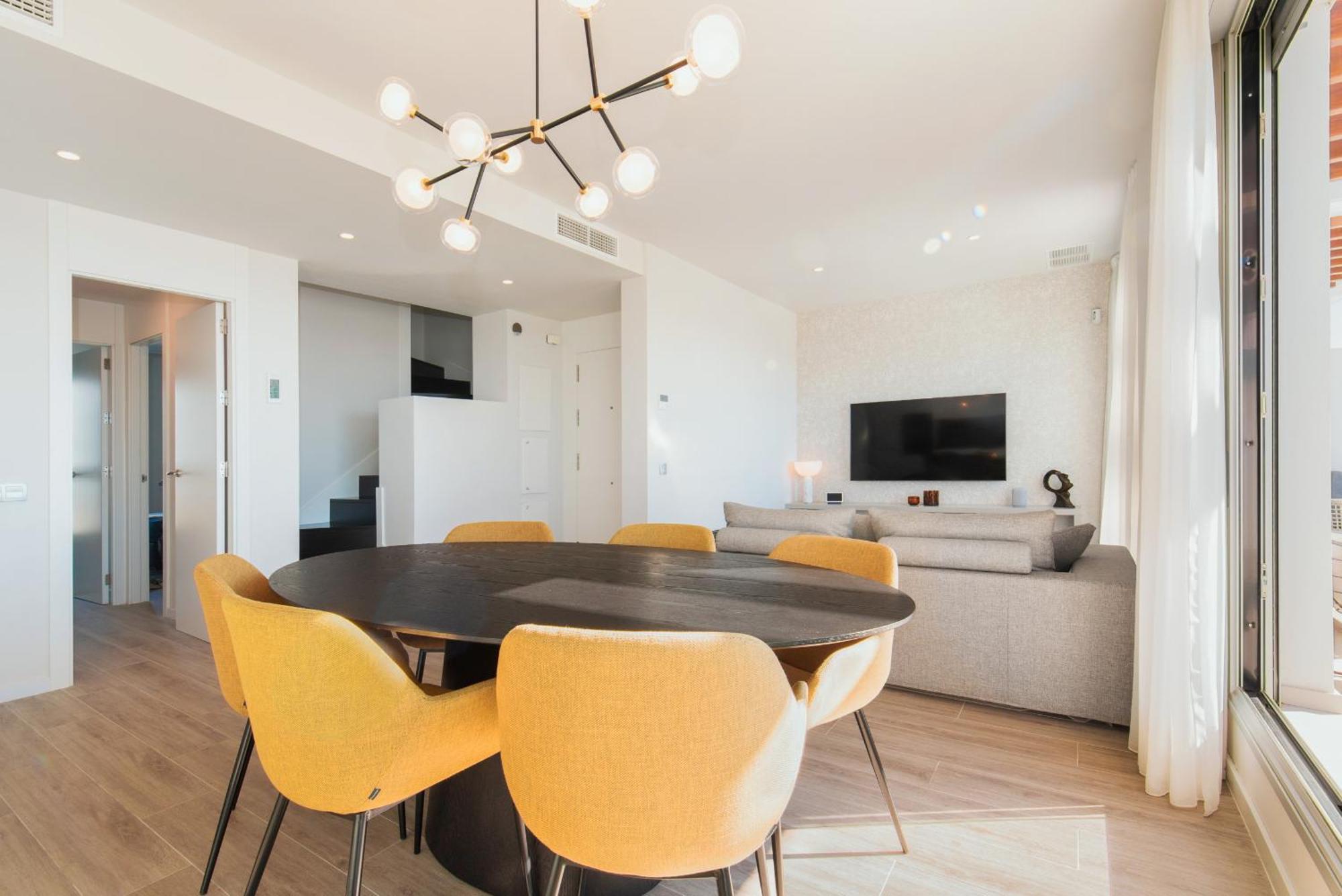 Lm352b- Spacious Family Penthouse With Sea View Apartment