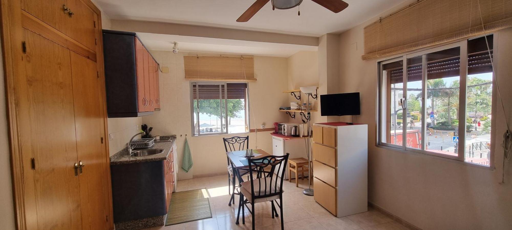 Apartment Real 81 *
