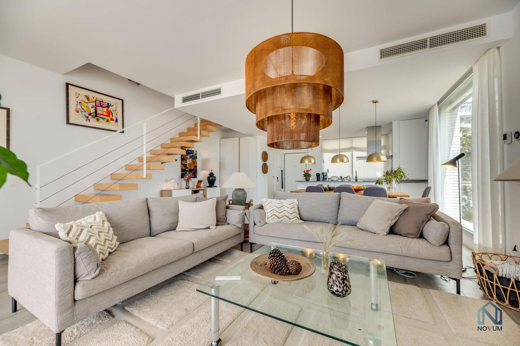 Apartment Unique 3-bdrm Townhouse, Stunning View, Pool & Bbq Estepona