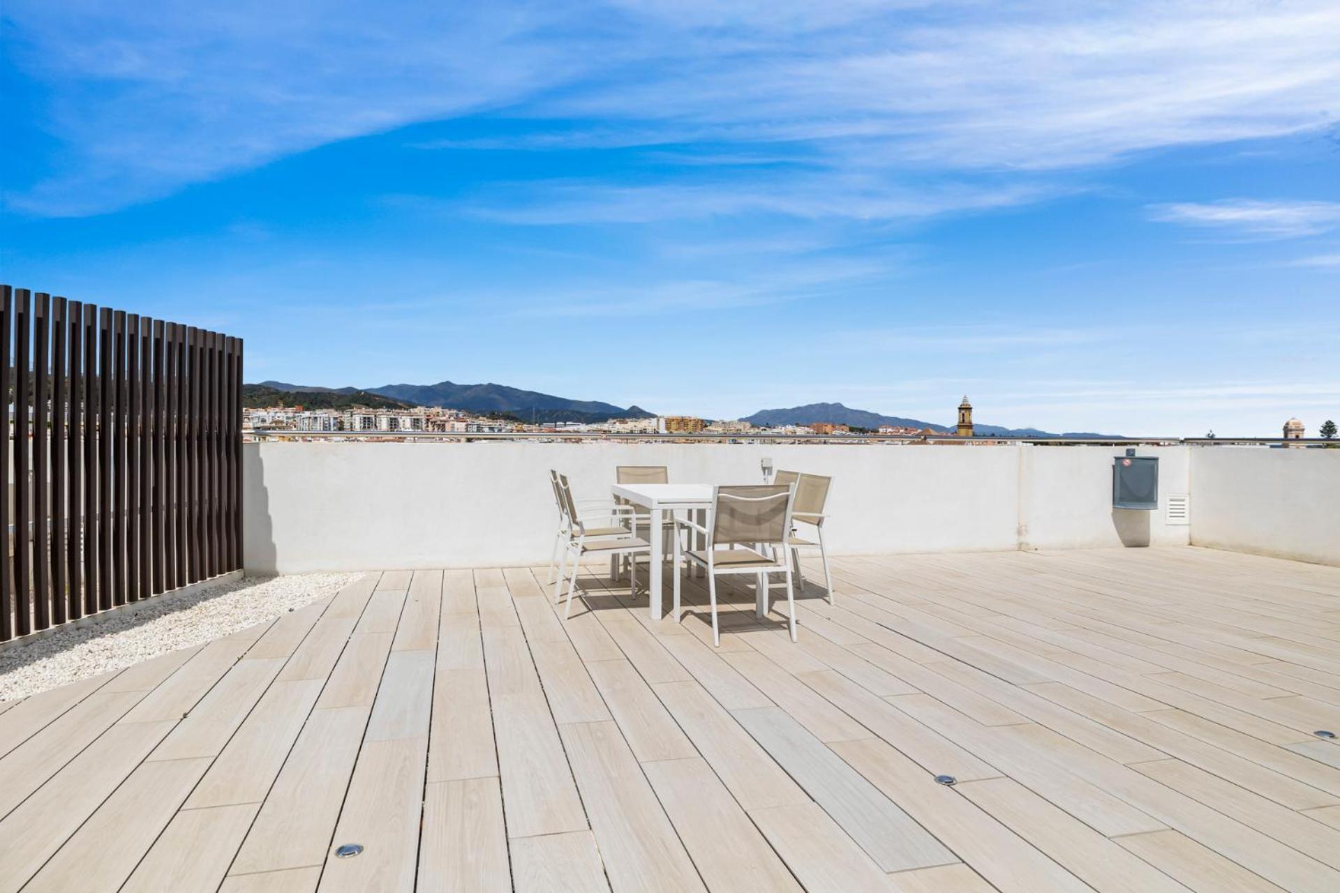 Apartment Infinity Pool Stunning In By Costarentals - Ref M44
