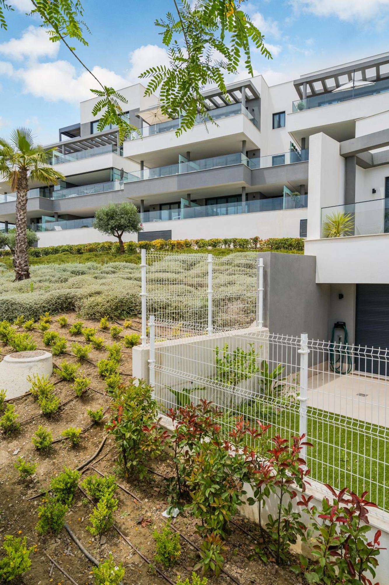 Mesas Southbay Estepona