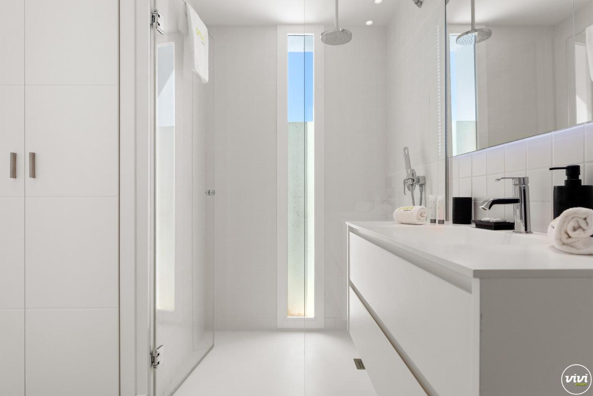 Vivi Homes -villa Carat Pool, Cinema, Golf & Terrace