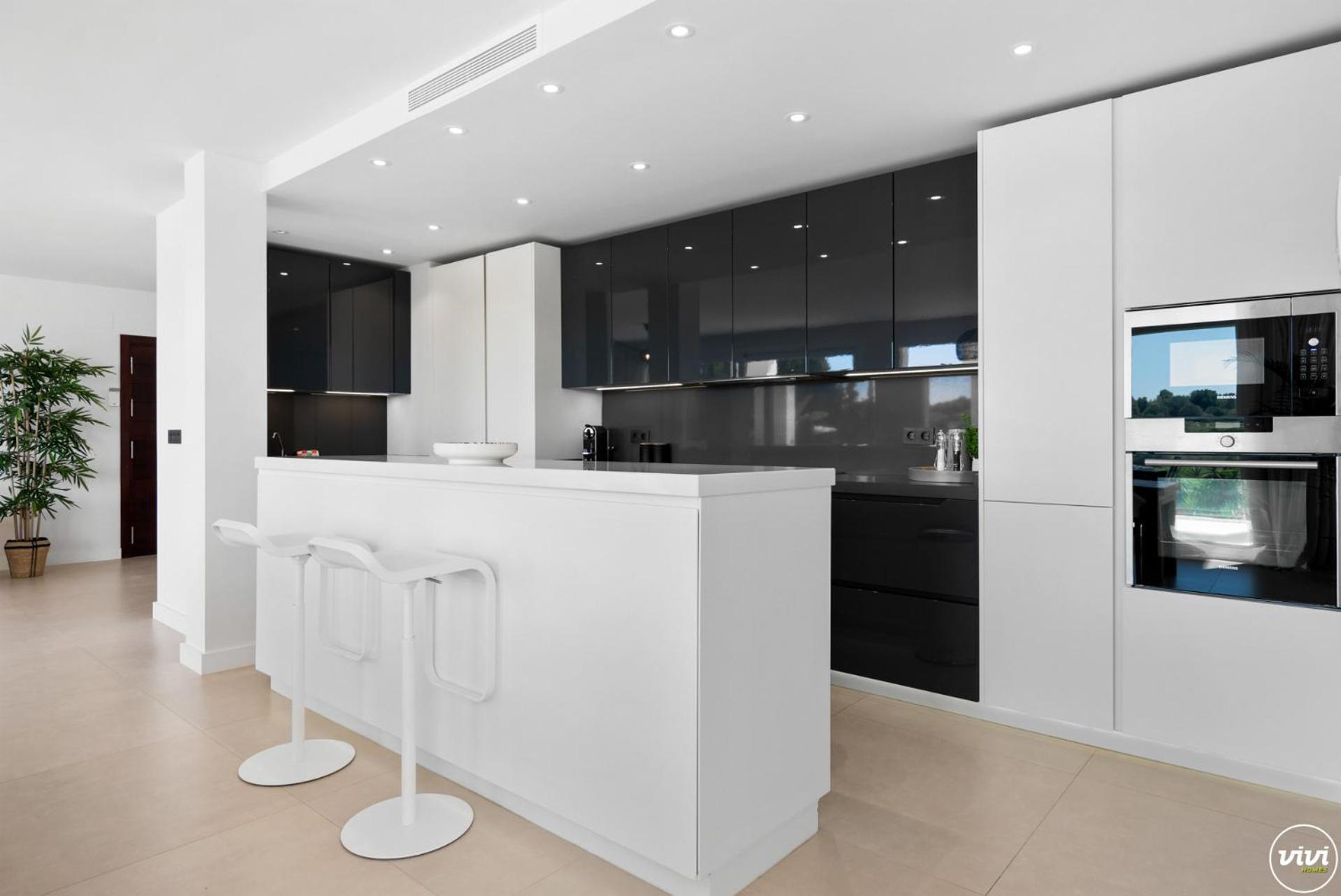 Villa Vivi Homes -villa Carat Pool, Cinema, Golf & Terrace *