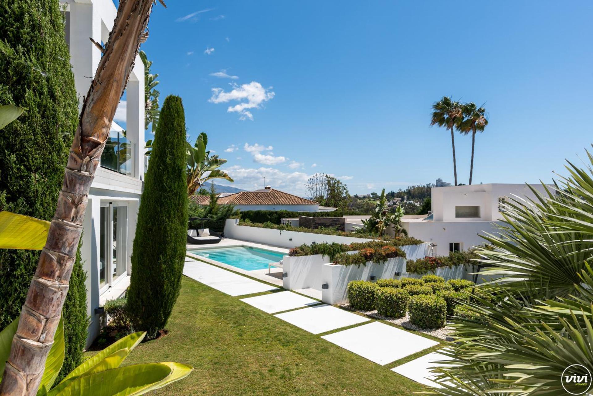 Vivi Homes -villa Carat Pool, Cinema, Golf & Terrace