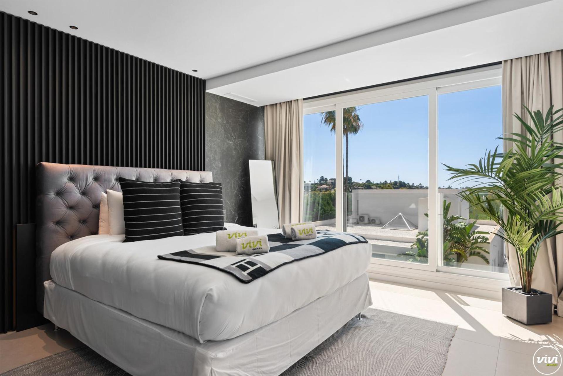 Vivi Homes -villa Carat Pool, Cinema, Golf & Terrace Villa
