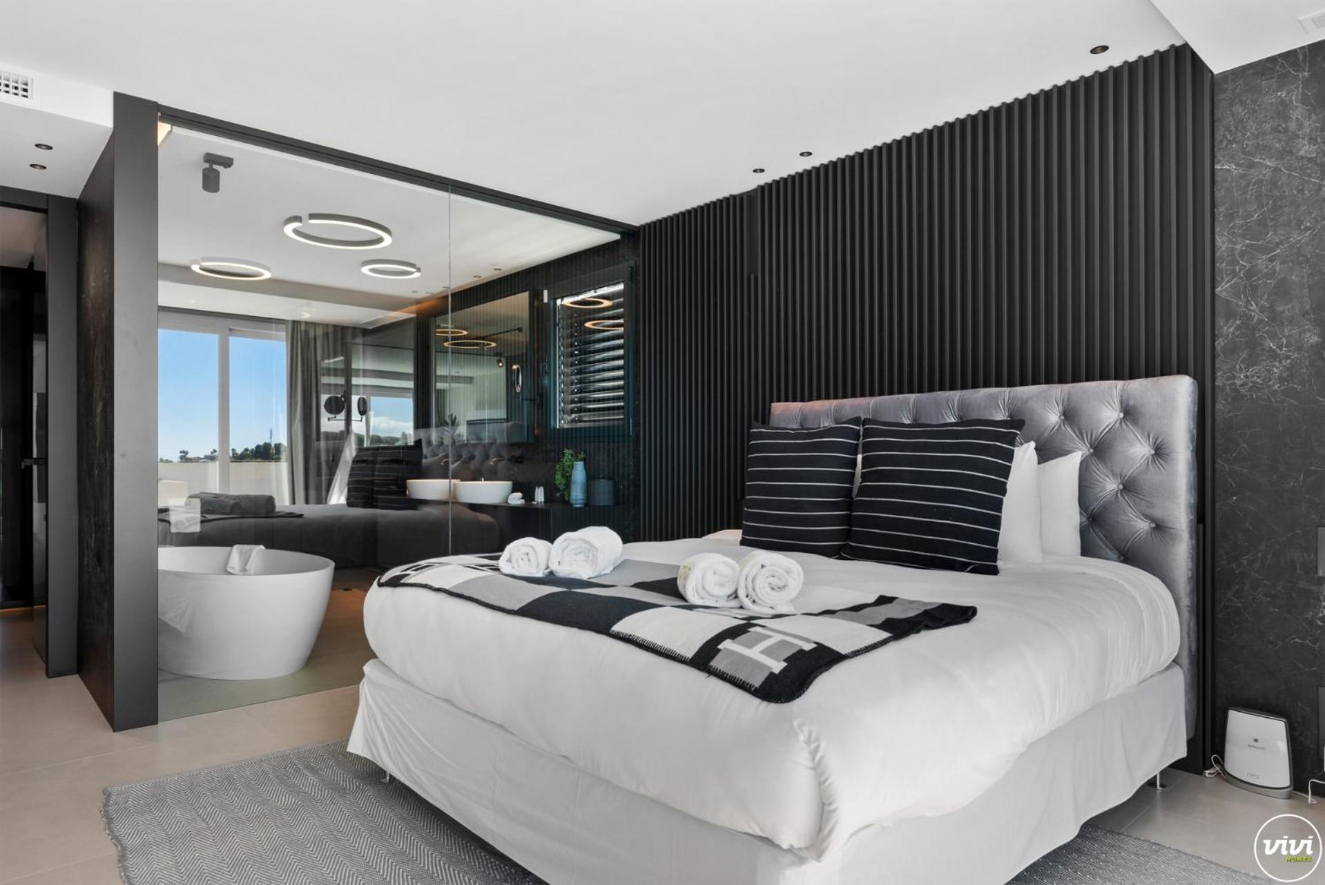 Villa Vivi Homes -villa Carat Pool, Cinema, Golf & Terrace *