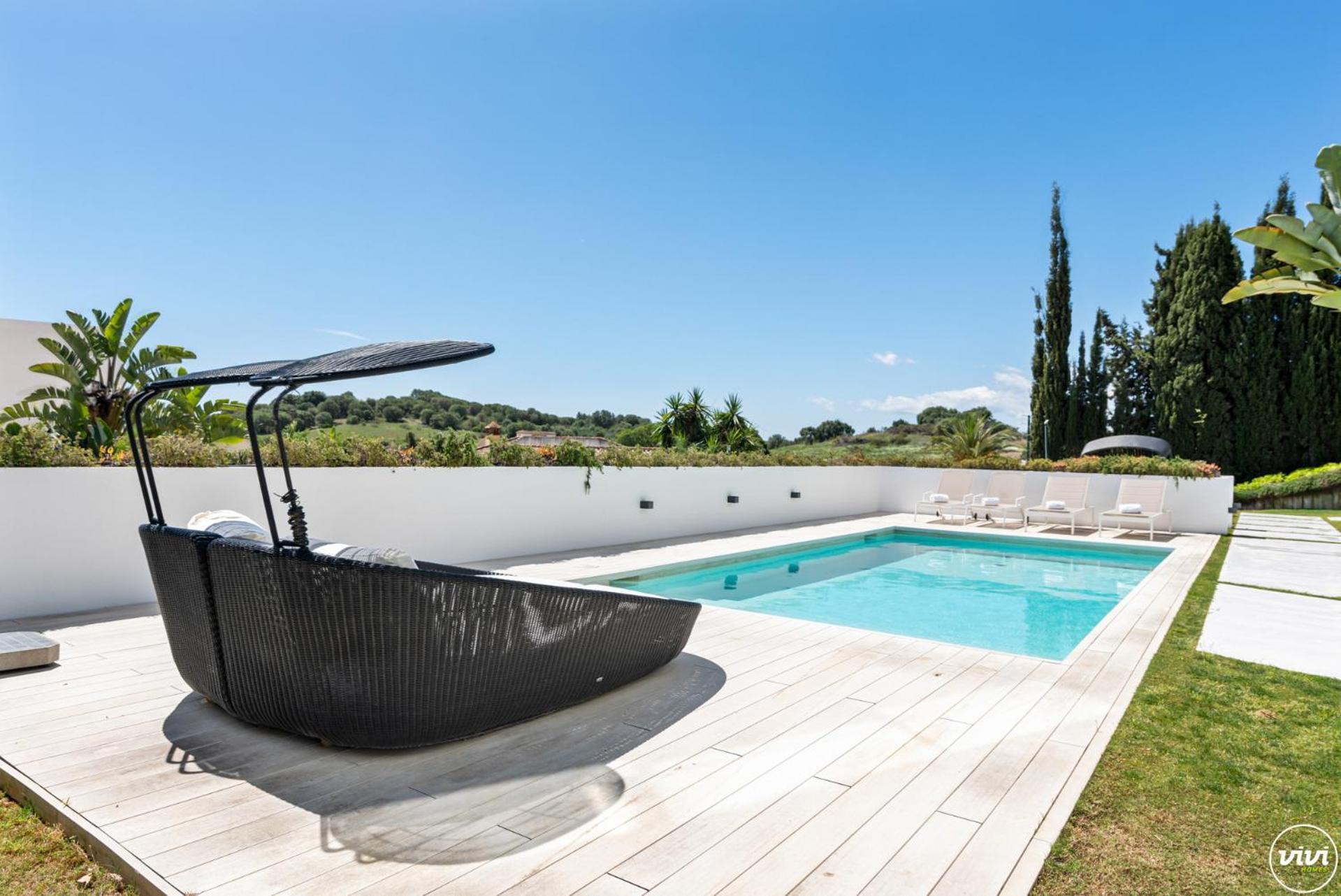 Villa Vivi Homes -villa Carat Pool, Cinema, Golf & Terrace Estepona