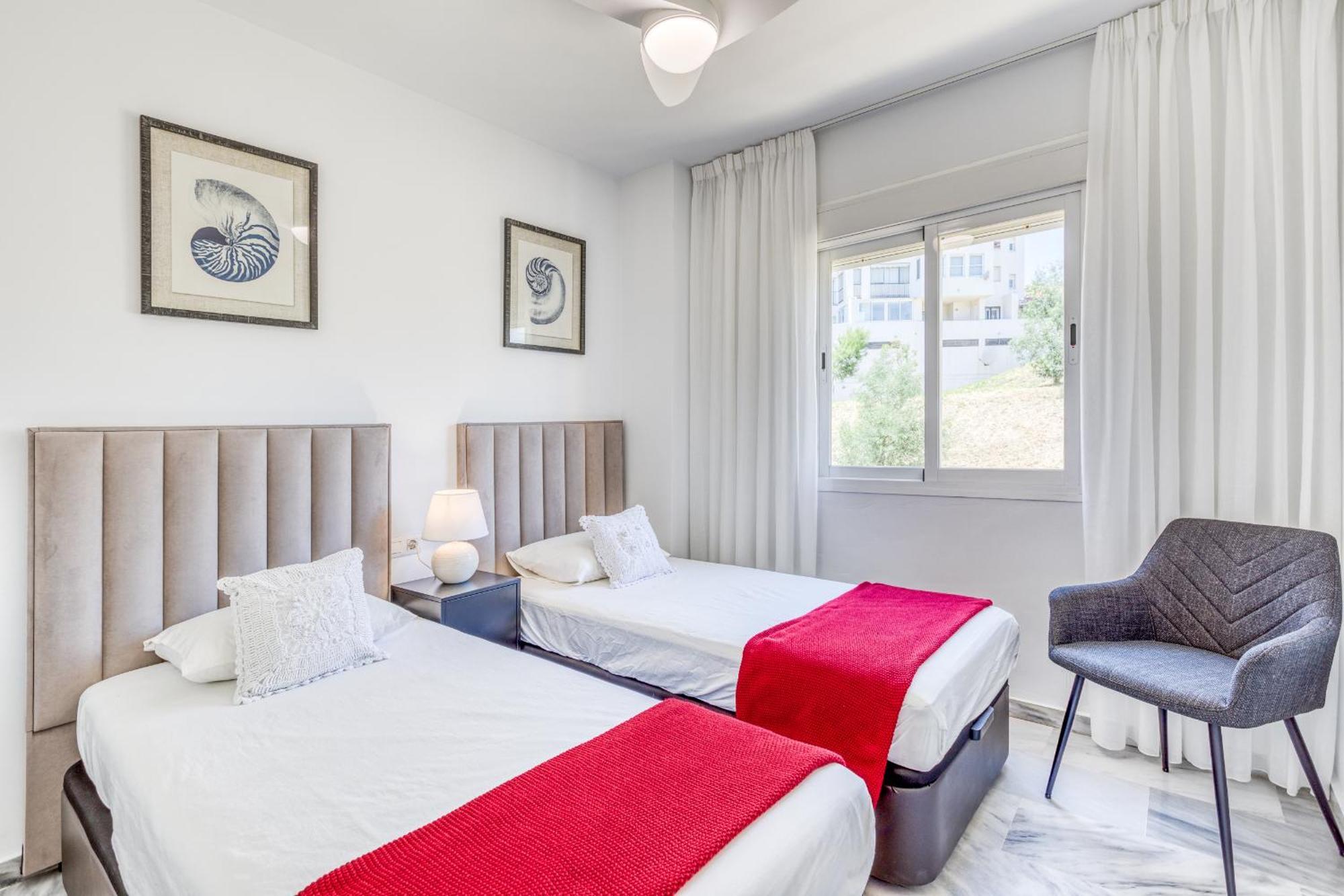 Hanami Puerta Del Mar 2 Apartment Estepona
